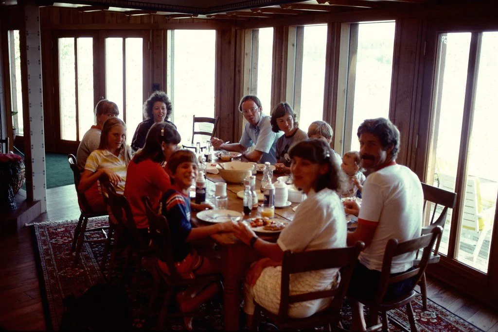 1981--881182--50_21036332782_l.jpg