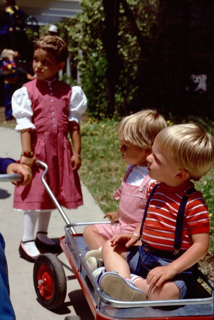 1984--484684--108_20942963279_l.jpg