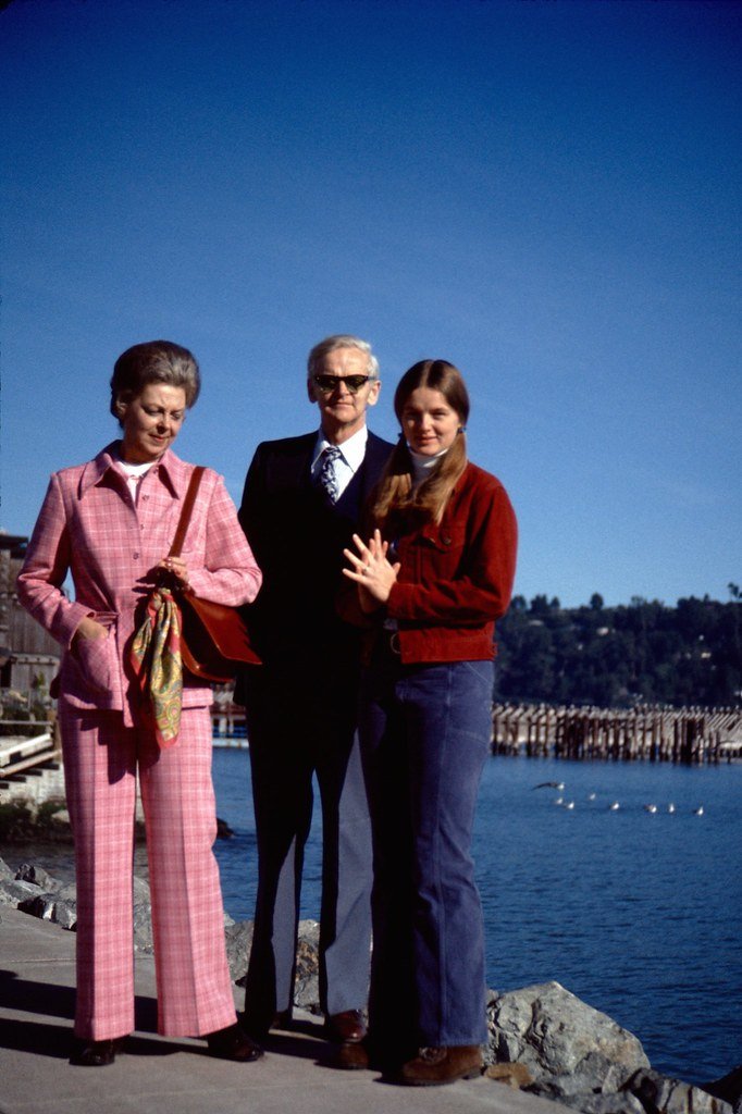 1972-066_21453055556_l.jpg