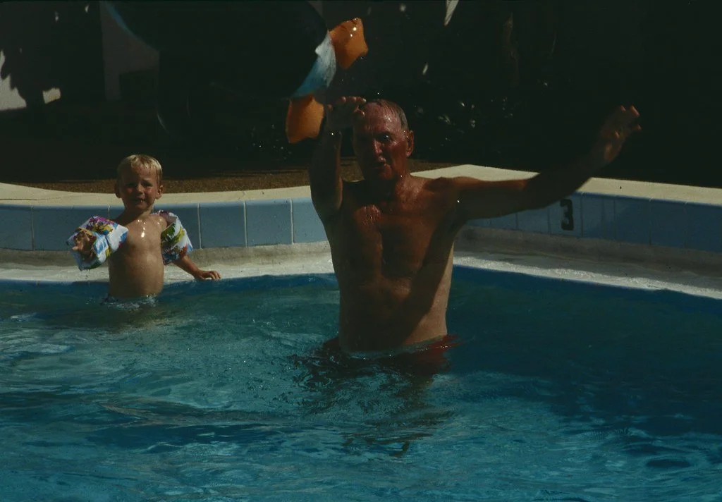 1987--187587---33_20929531968_l.jpg