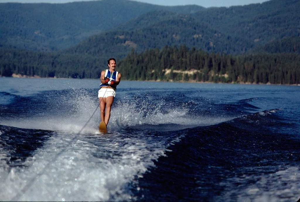 1981--681881--92_21054377761_l.jpg