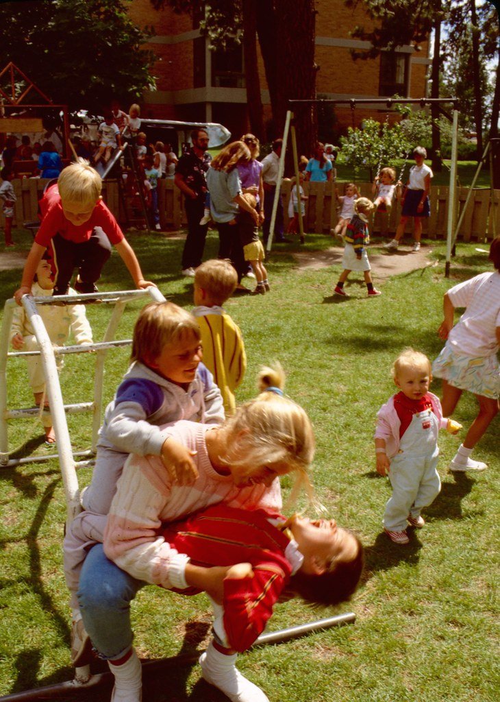 1988--588788---90_20843537788_l.jpg