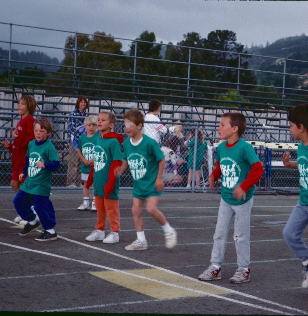1989--389689--78_21034442775_l.jpg