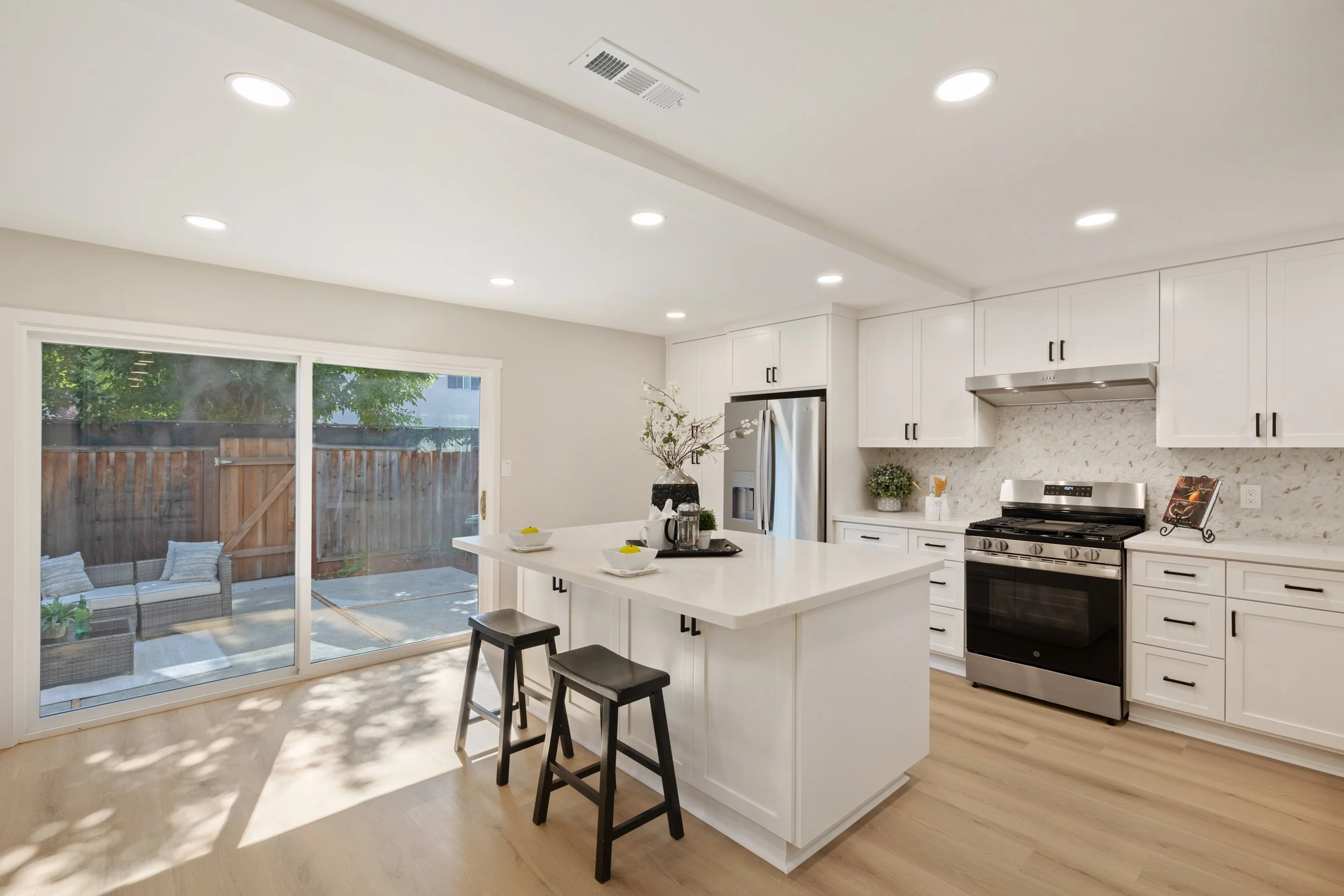 8-Poppy_Matt_Anello-09-MLS.jpg