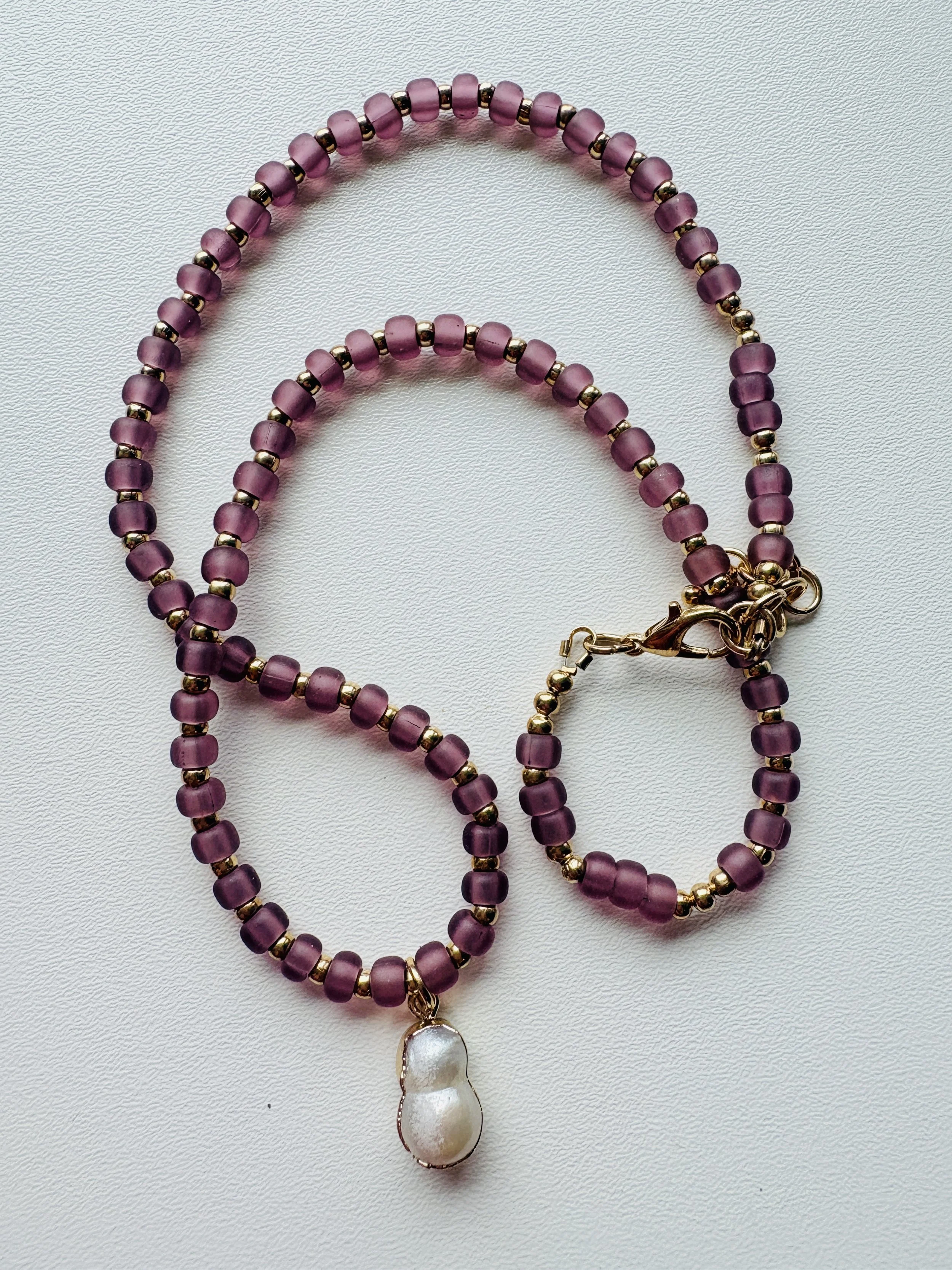 sea glass with pearl necklace