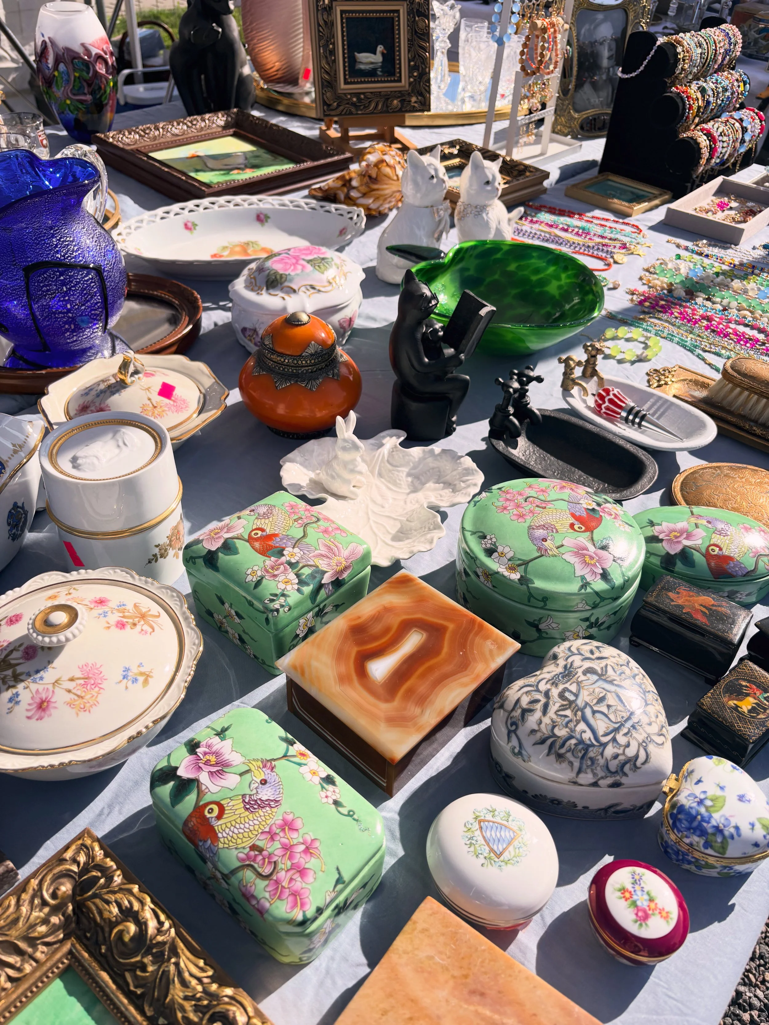 vintage jewelry boxes and trinkets for woman accesories