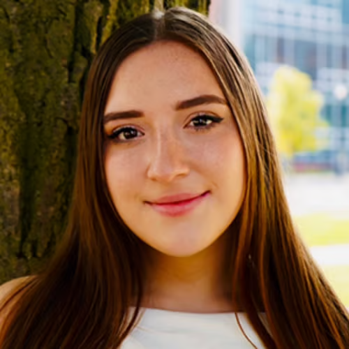 Caroline Sippin LISW-S | Licensed Therapist