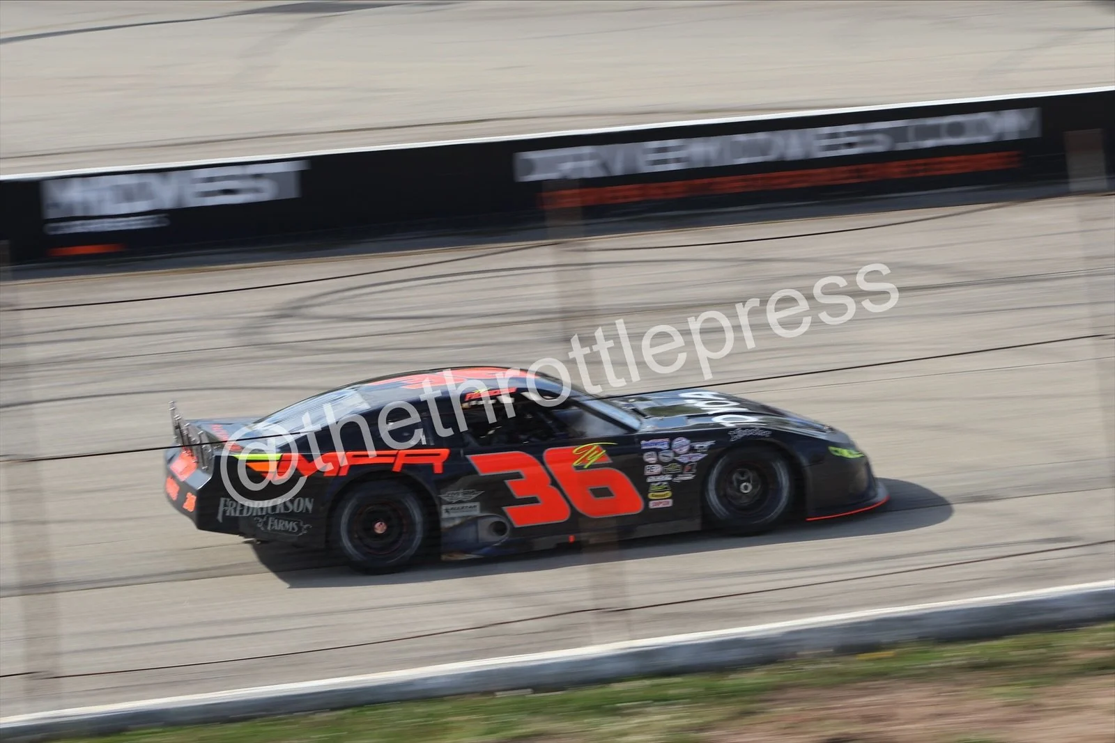 eZy Watermark_14-09-2026_17-20-01-5580.JPG