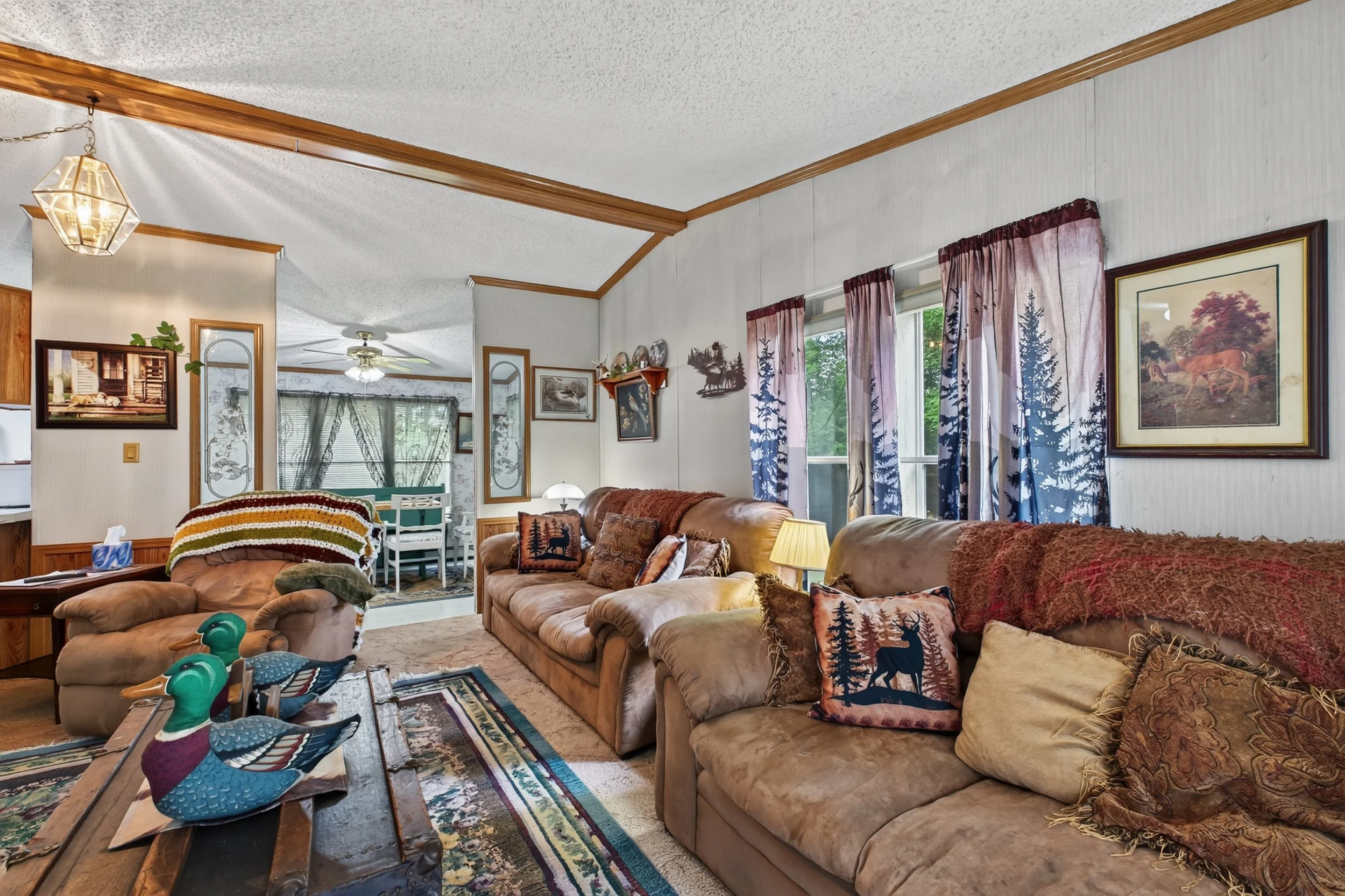 Cottage-Rental-In-Acme-PA-15.jpg
