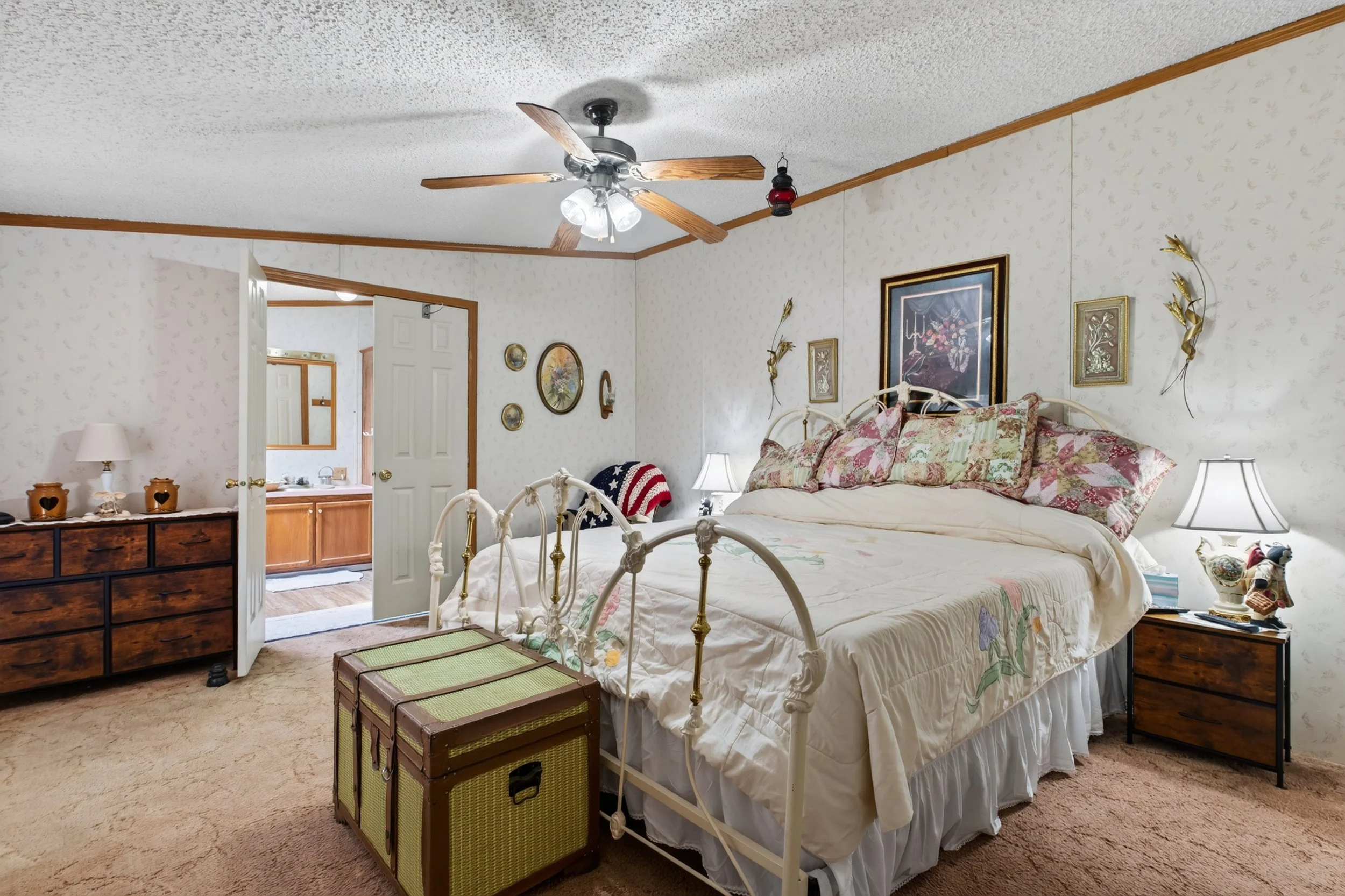 Cottage-Rental-In-Acme-PA-26.jpg