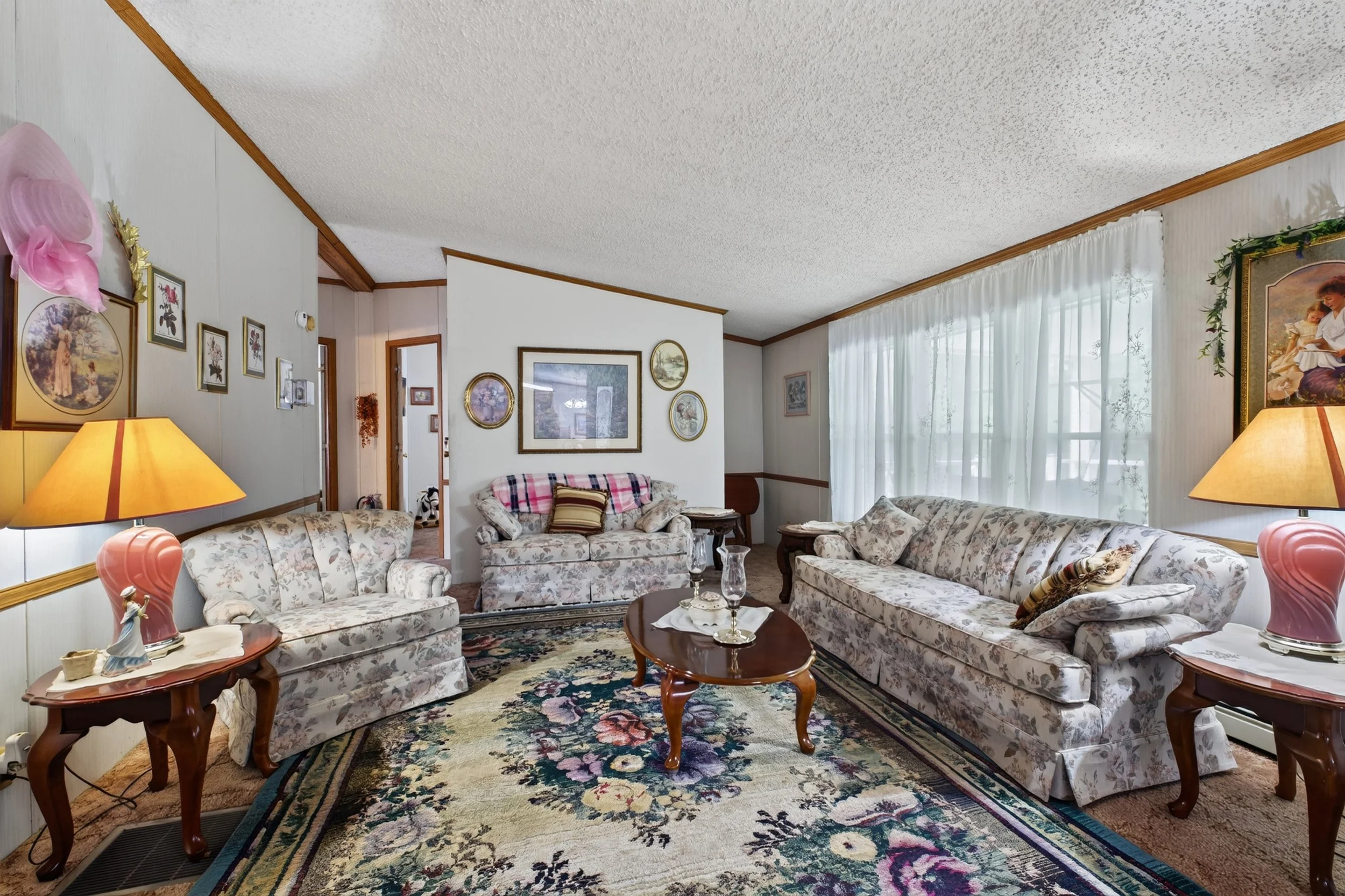 Cottage-Rental-In-Acme-PA-33.jpg