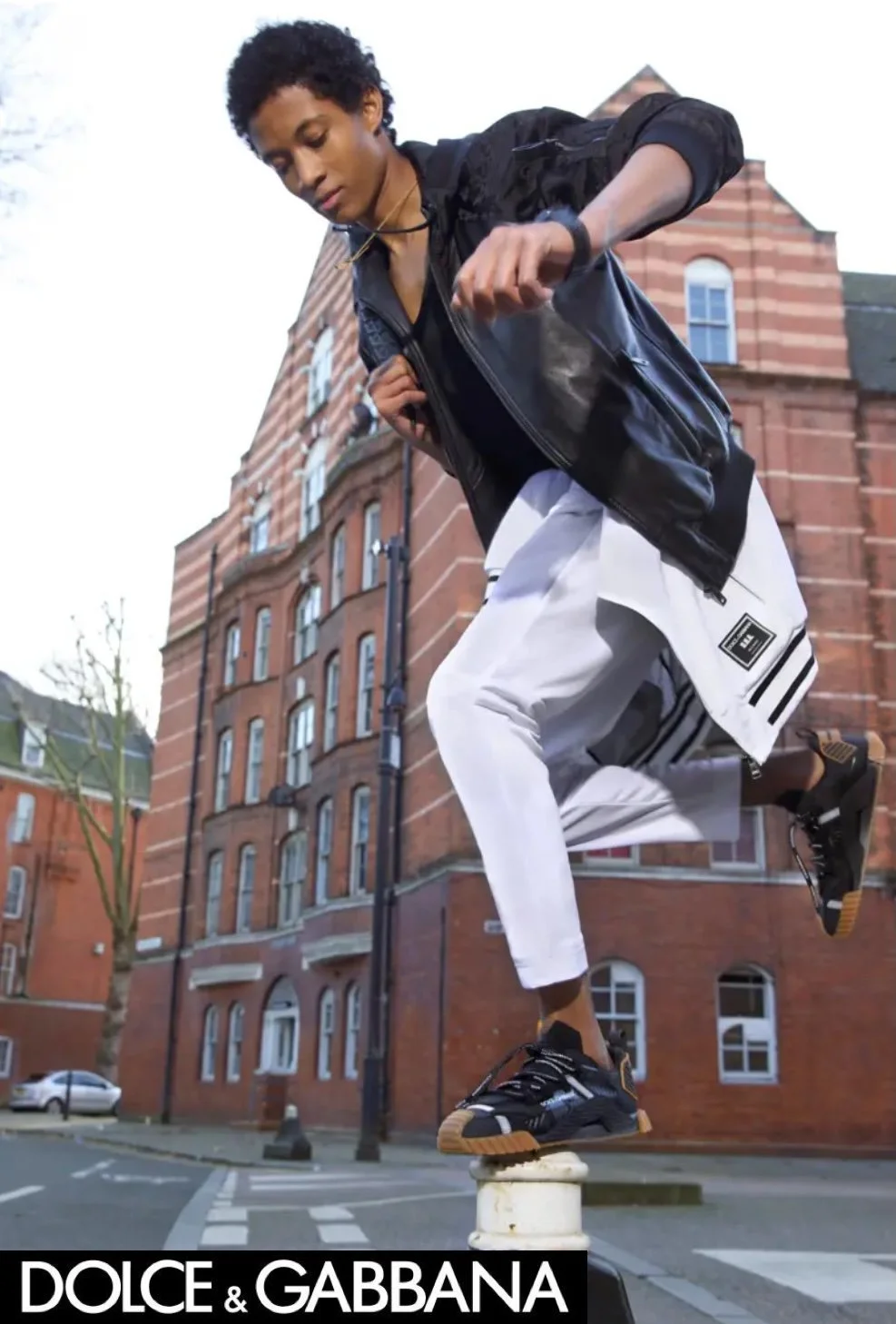 Dolce & Gabbana
NS1 Sneakers S520
Director: Andrea Micheloni
Production Company: 360% Films
