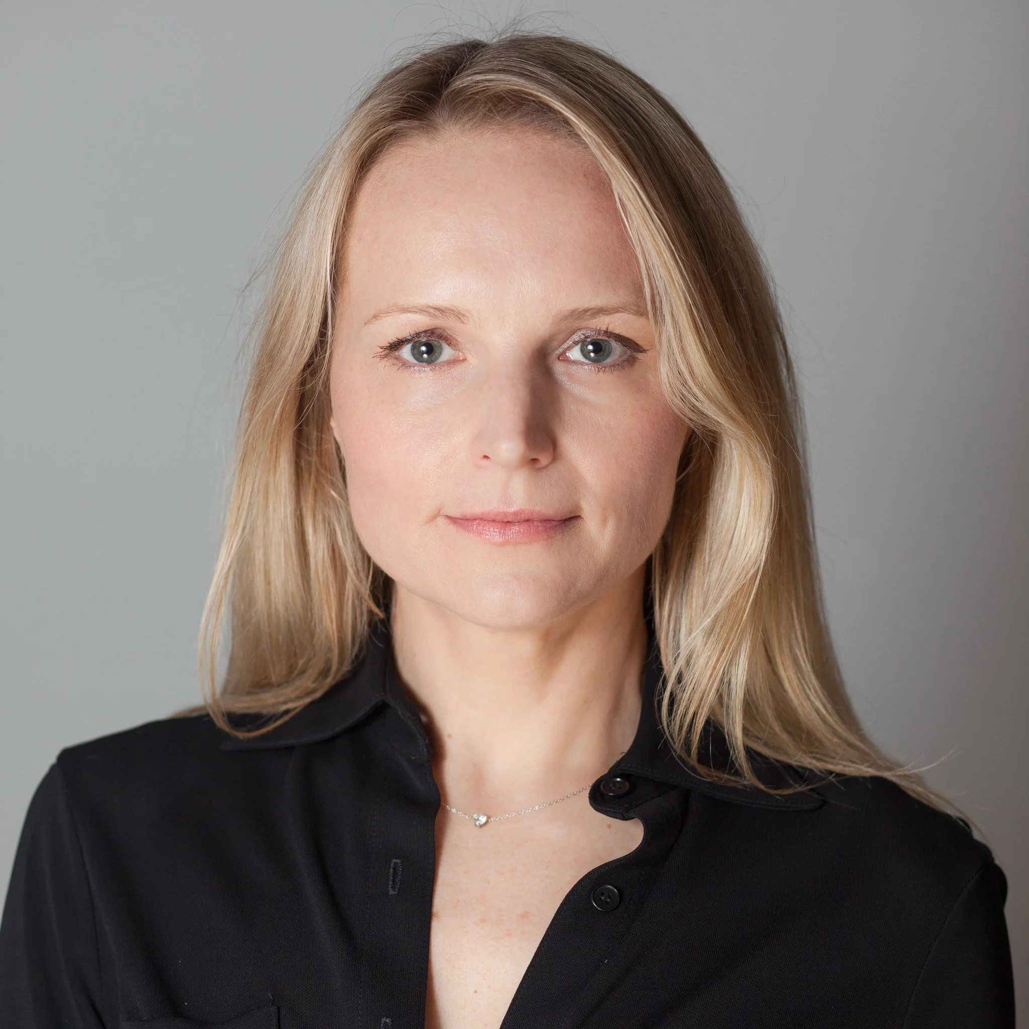Headshot of ONYX team member Karolina Zimmermannova Moazed.