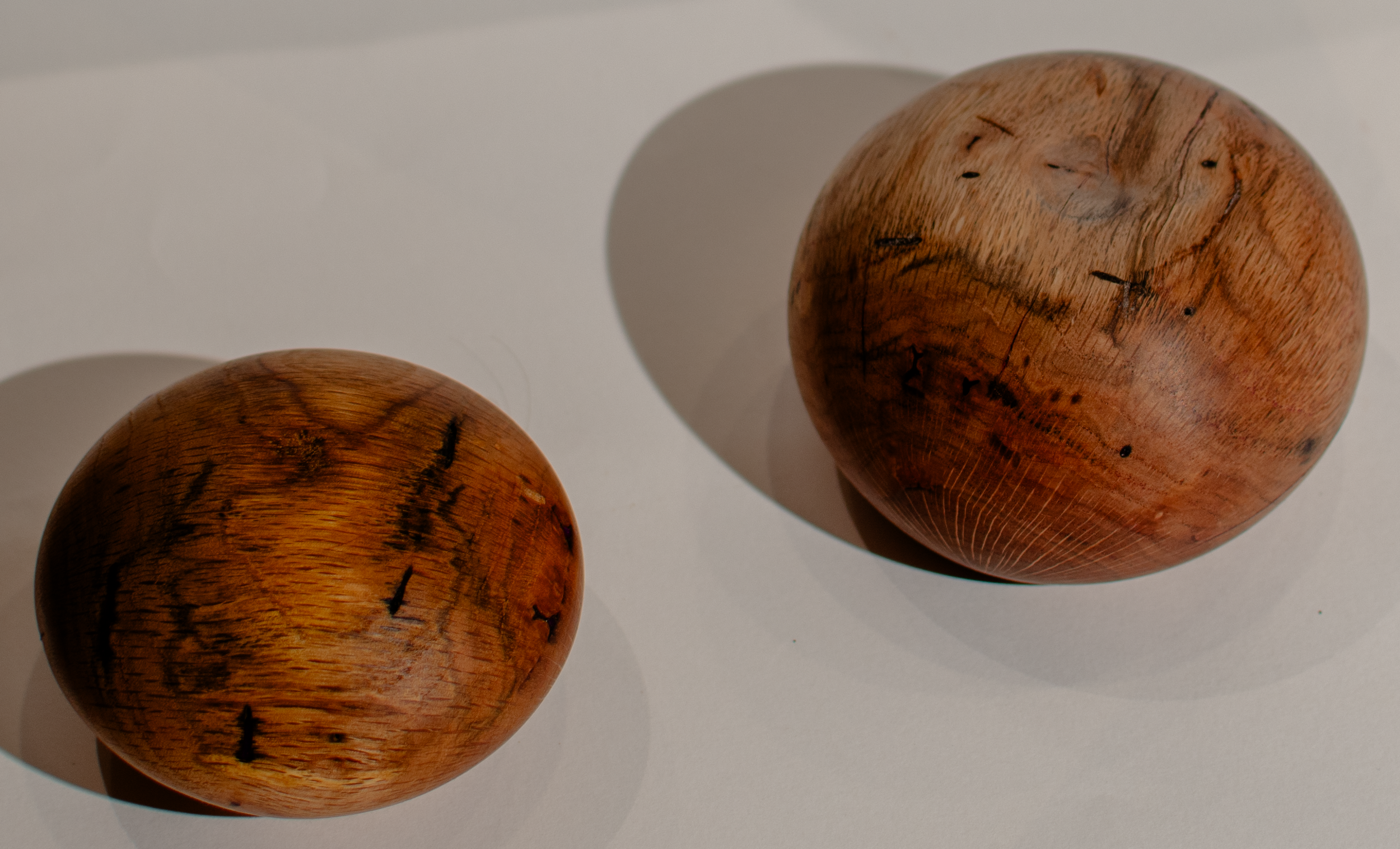 bottoms of the cup with small relief to sit flat. 