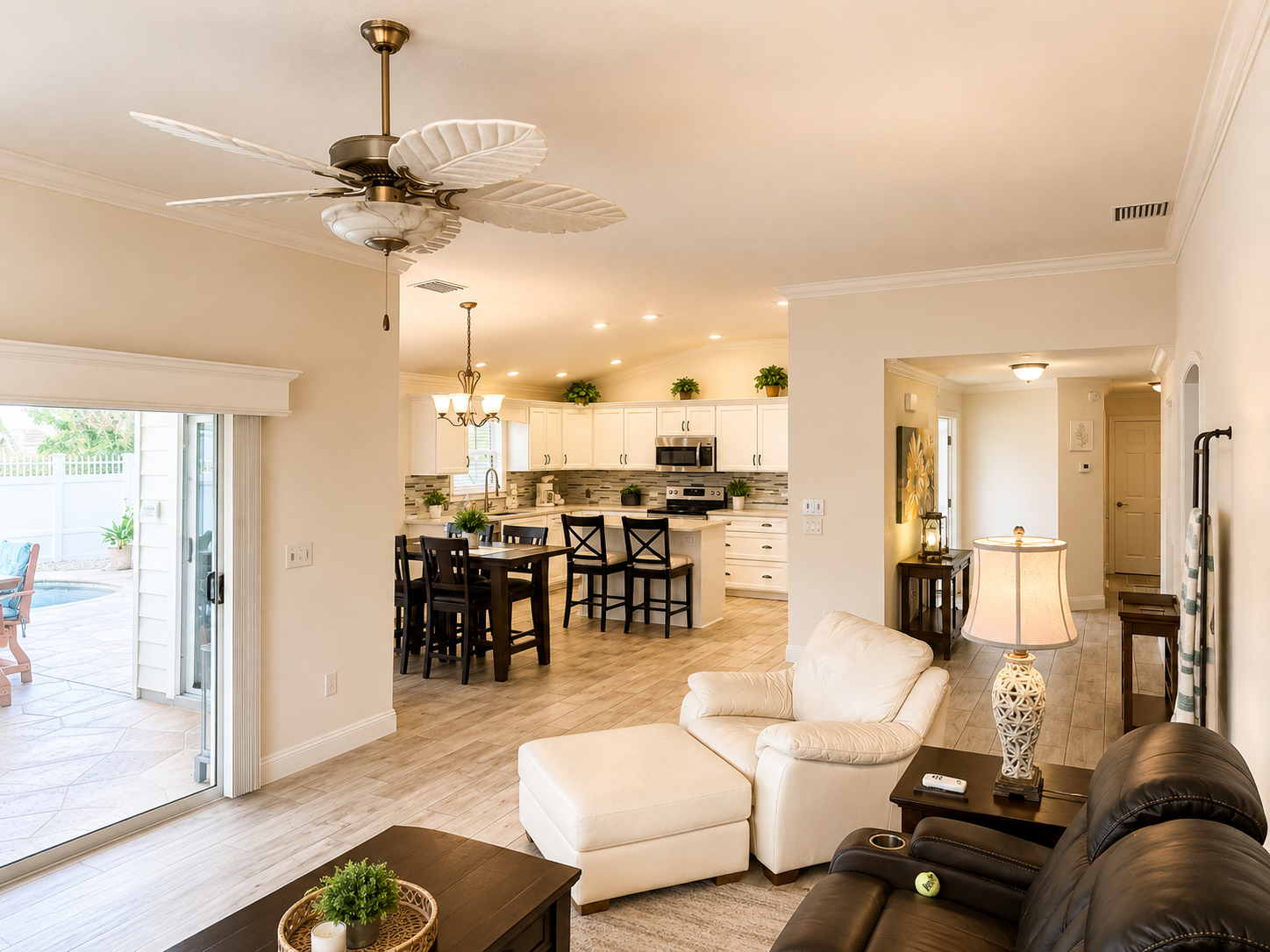 Livingroom/Kitchen/Dining room