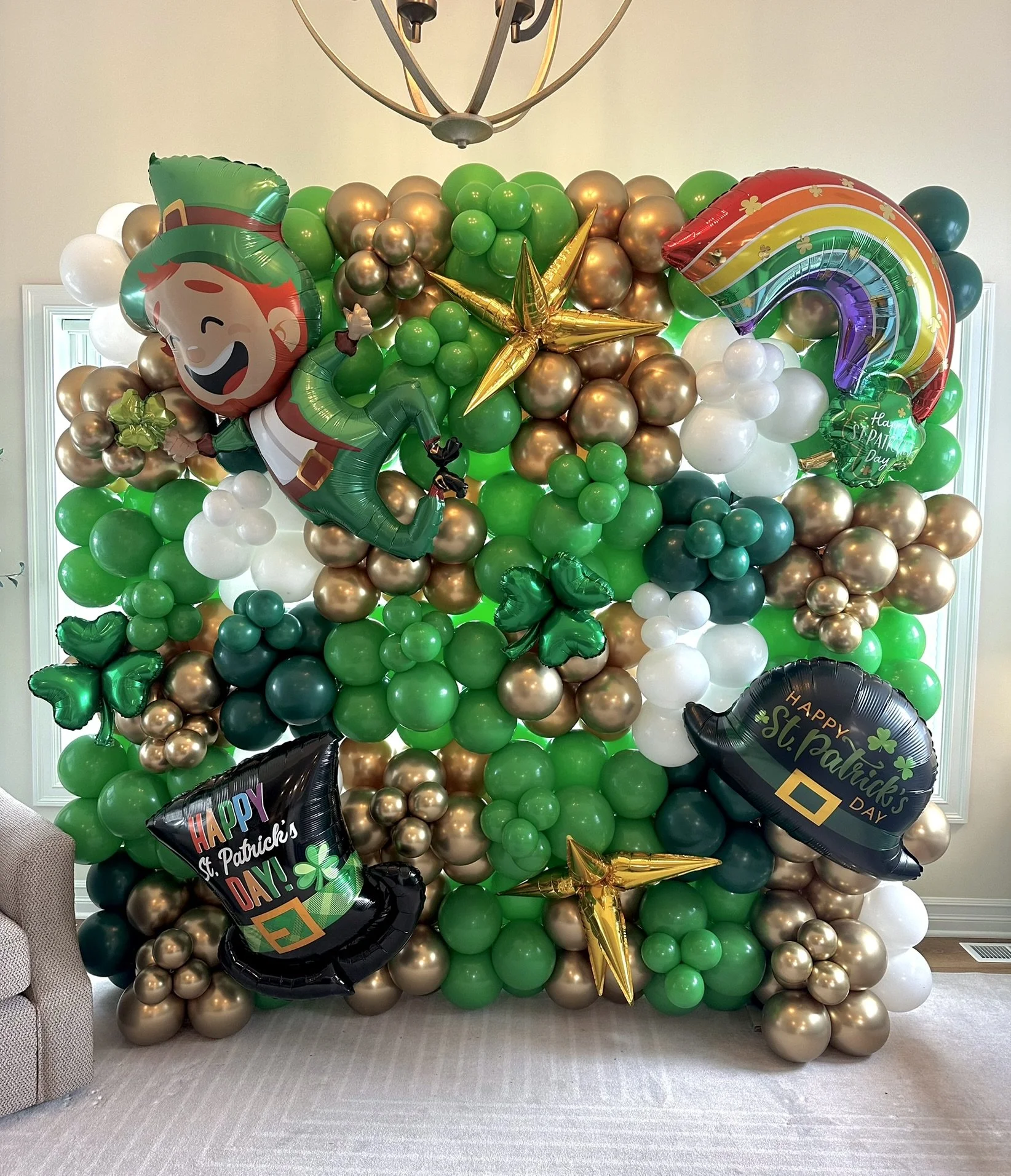 Balloon wall Buffalo