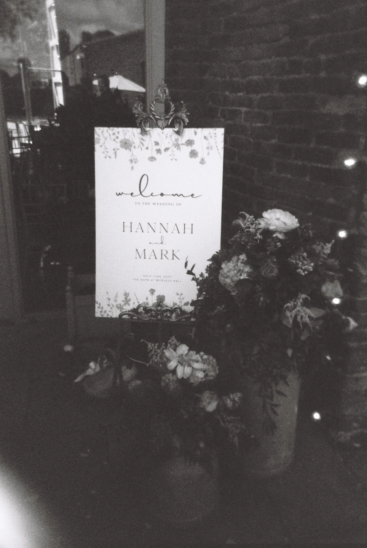Documentary wedding photograph from Hannah and Mark’s day