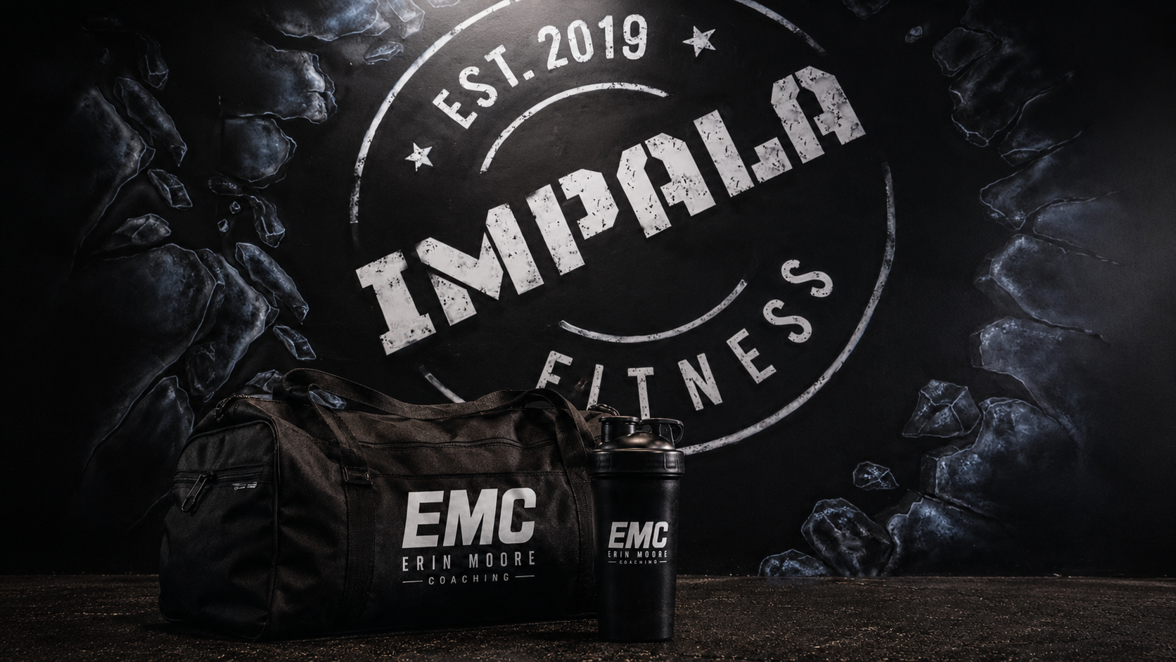 Erin Moore Coaching gym bag and water bottle at Impala Fitness in Maddington, Perth.