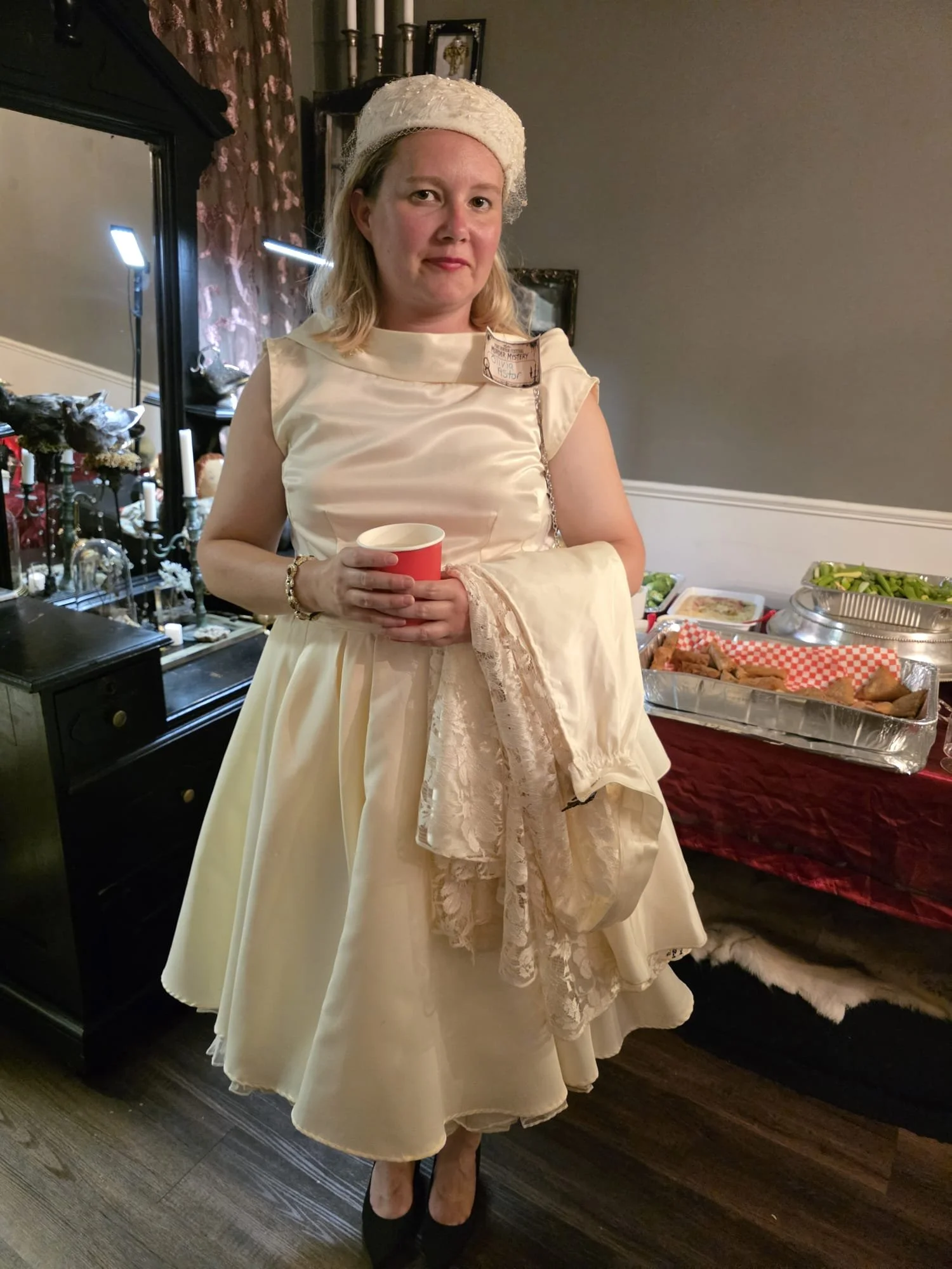 bes outfit bonbon.jpg