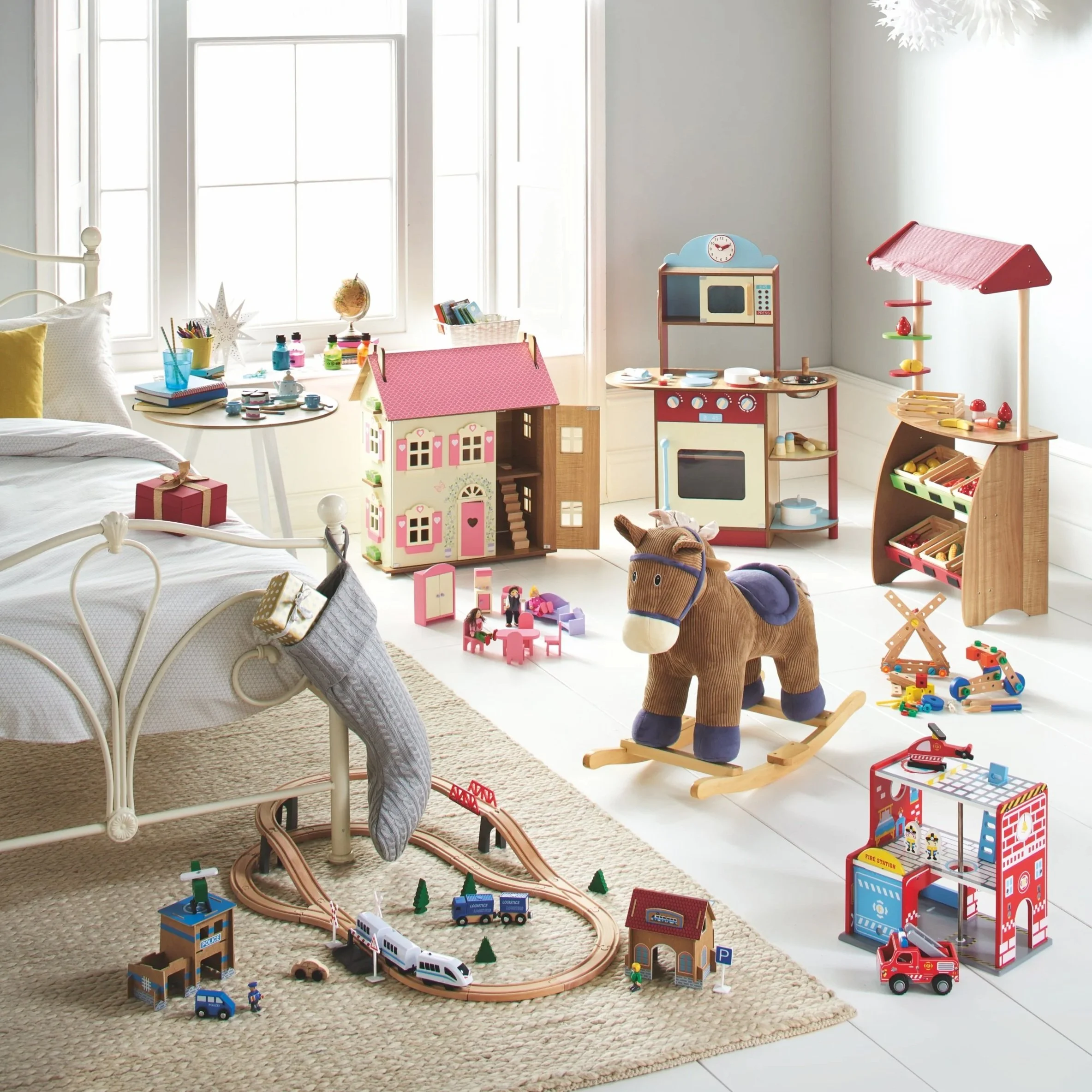 10552098_WOODENTOYS_MAIN01_PCM29162.jpg