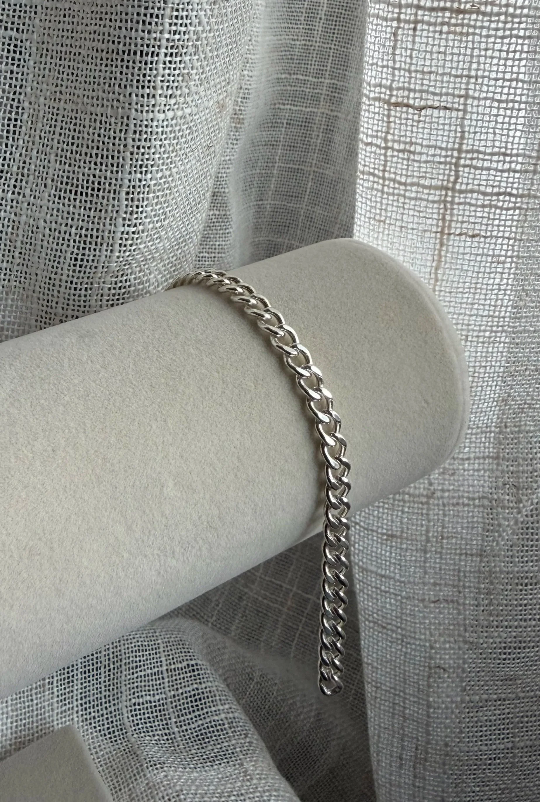 Diamond Cut Flat Cuban Curb Chain