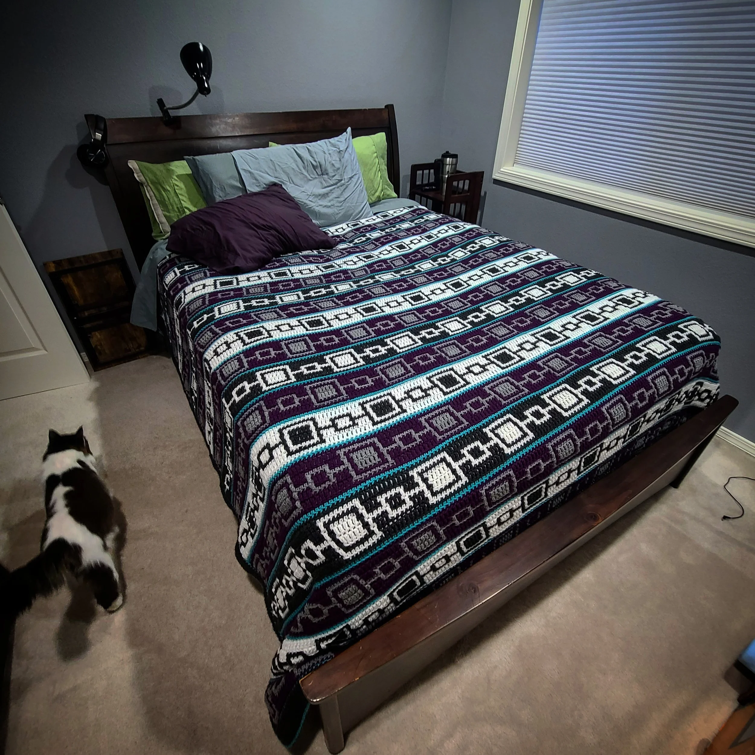 Queen size mosaic crochet bedspread