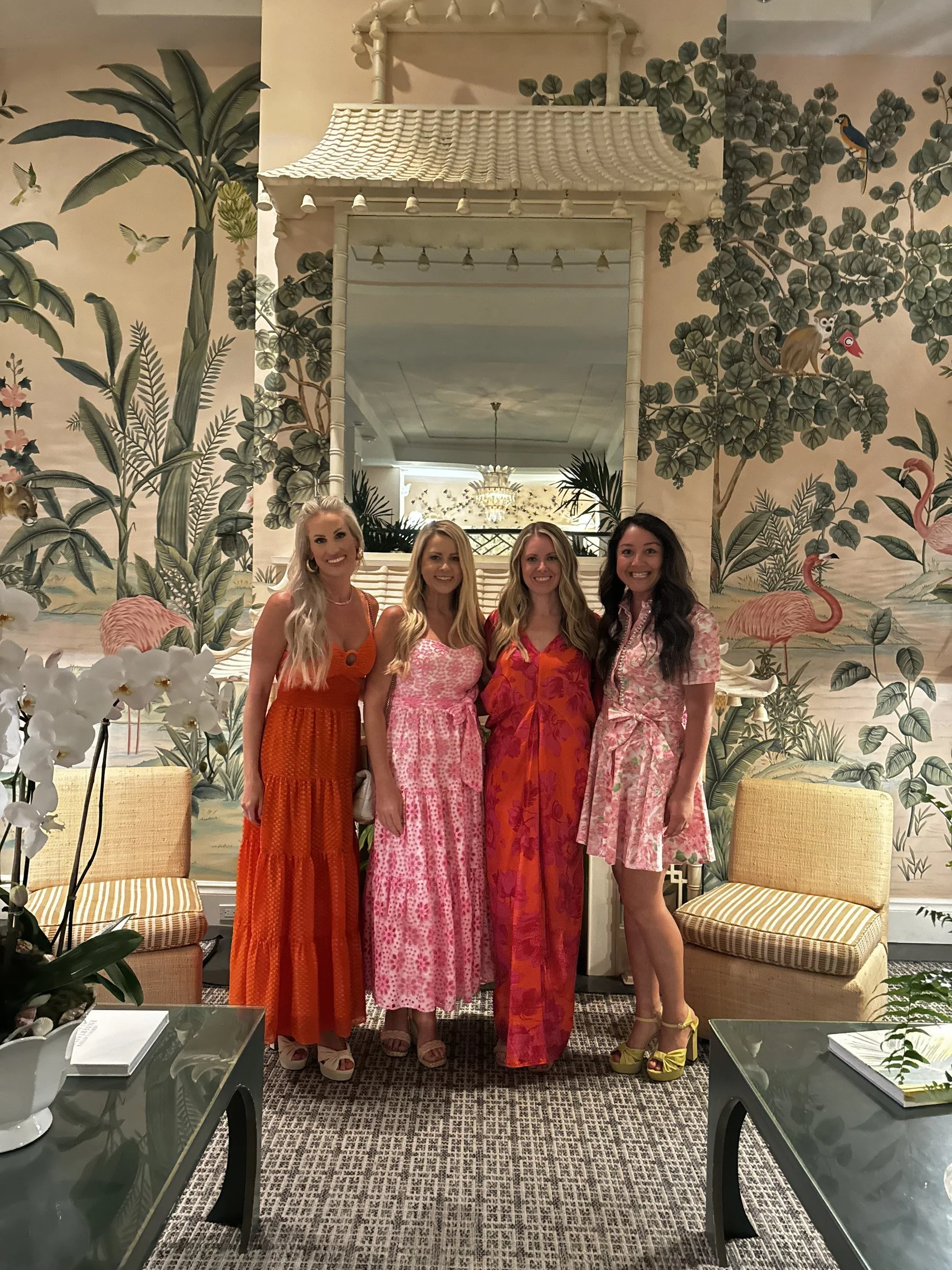 Palm Beach at Home: Botanical Wallpaper, Rattan, and a Dining Table Worth Copying