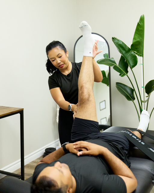 Fascial Stretch Therapy™ treatment focused on lower-body mobility.