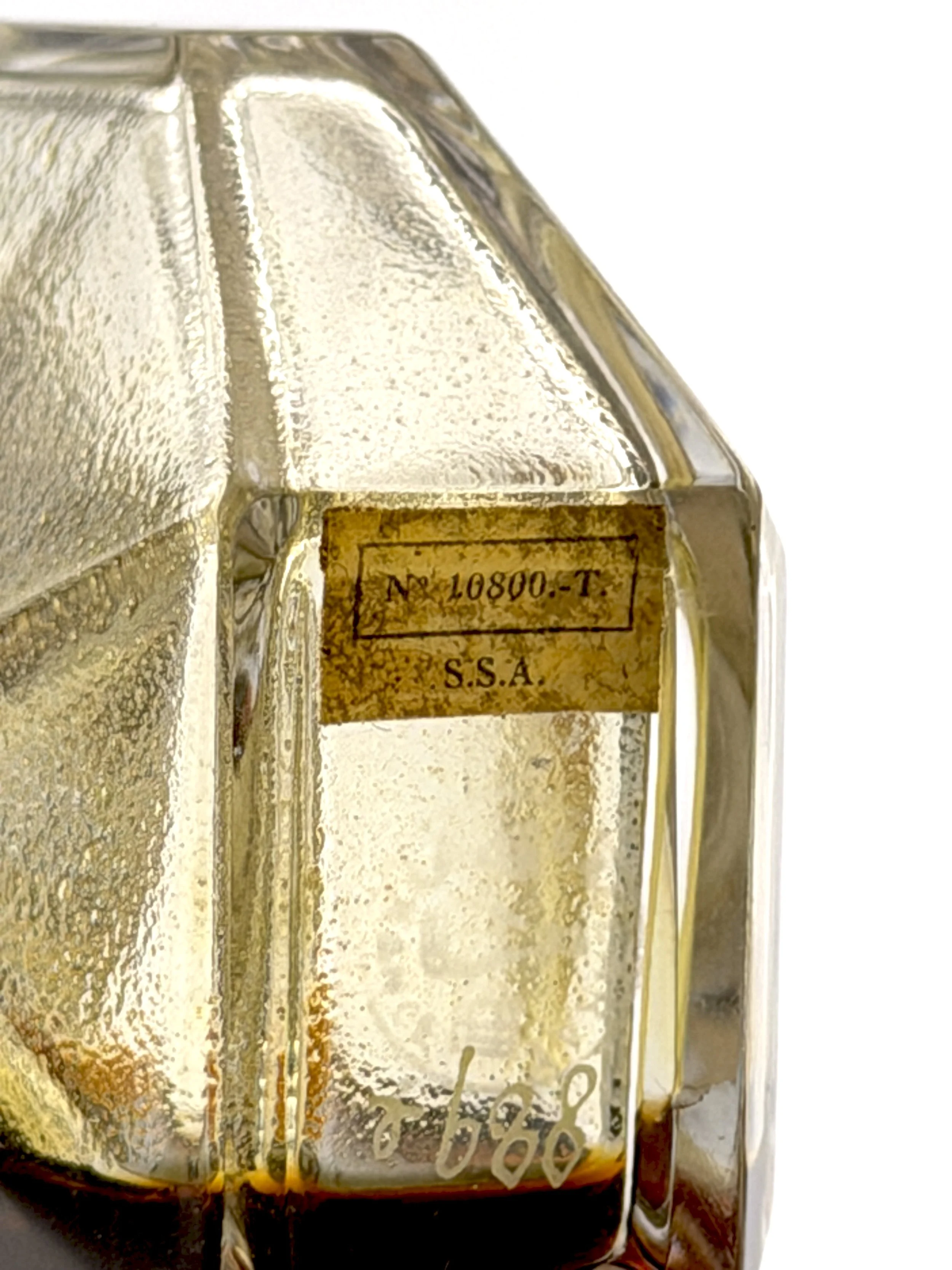 Ciro-Surrender-Box-CIR0002-13.JPG