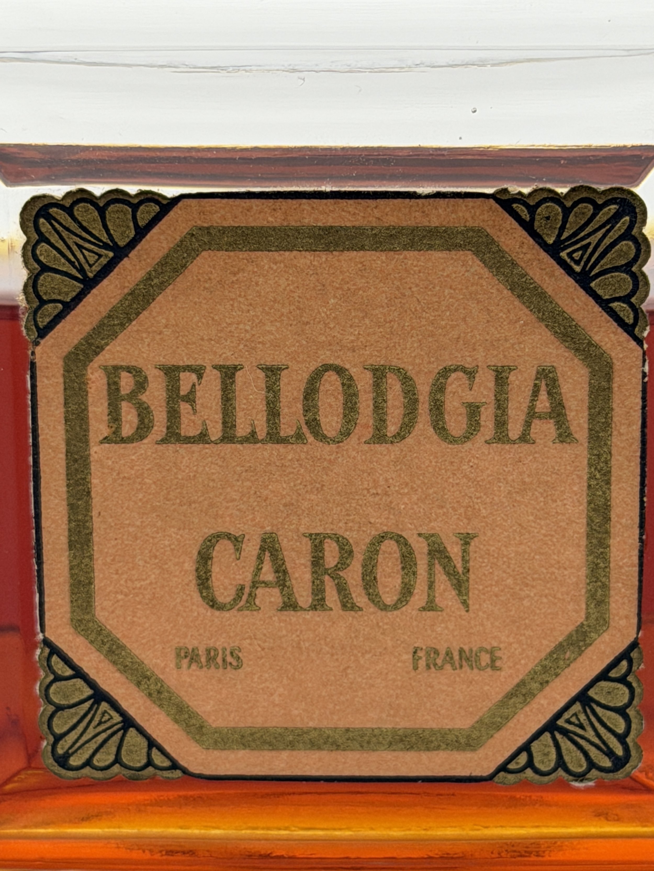 Bellodgia-Caron-Vintage-90ml-8.jpg