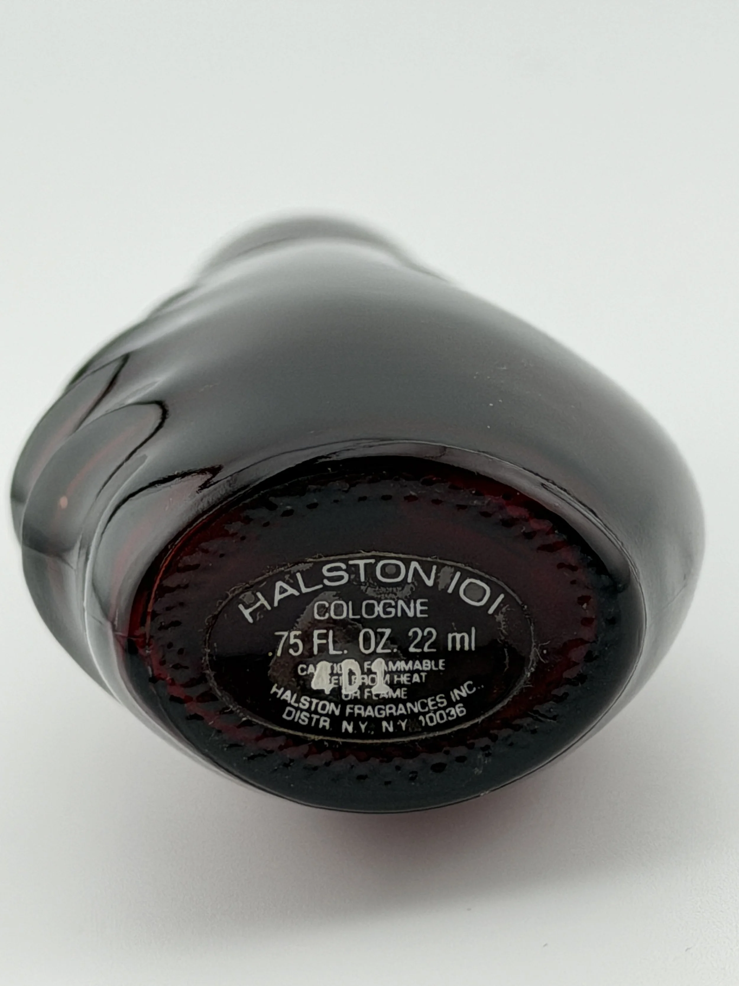 Halston-101-HAL0005-3.jpg