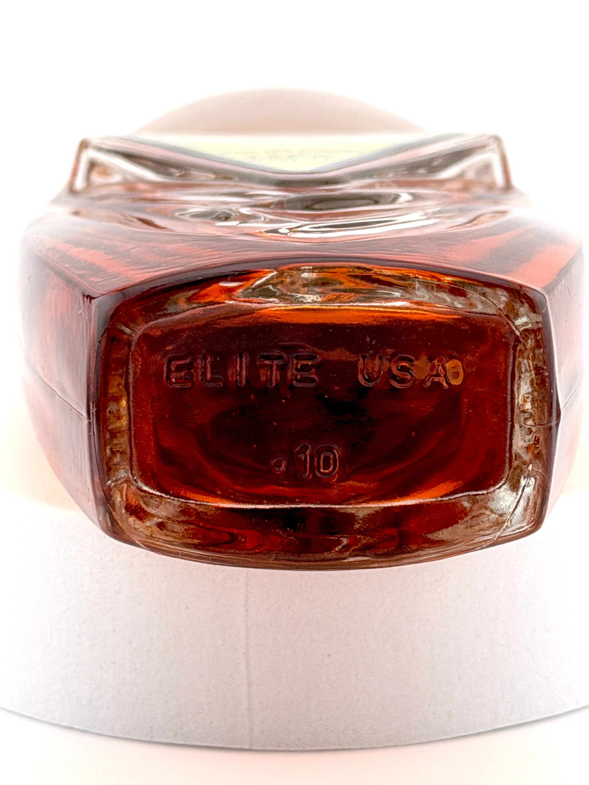 Elite-Perfumes-Posession-ELI0001-4.JPG