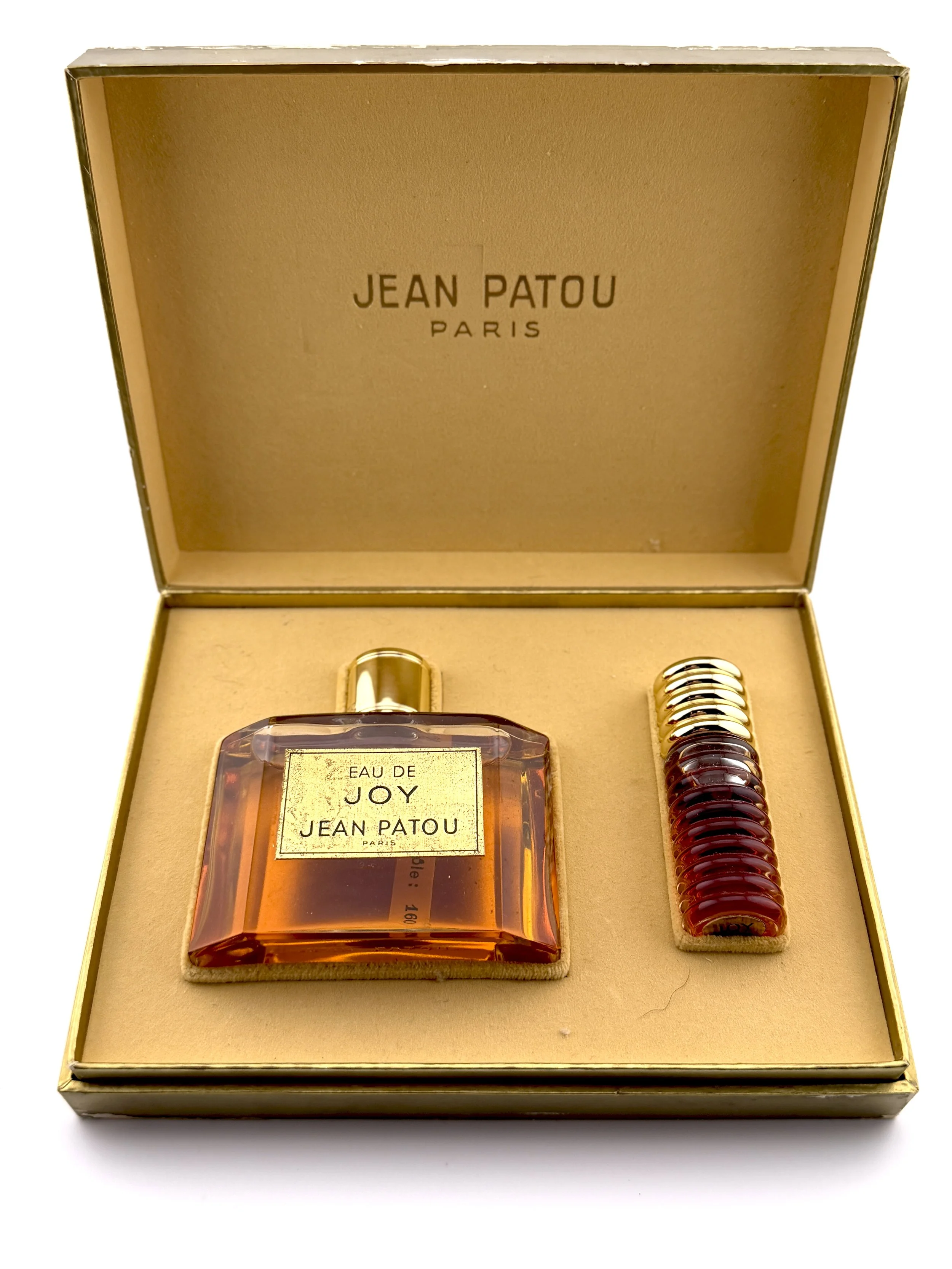 Jean-Patou-Eau-de-Joy-Gift-Set-PAT0003-1.JPG