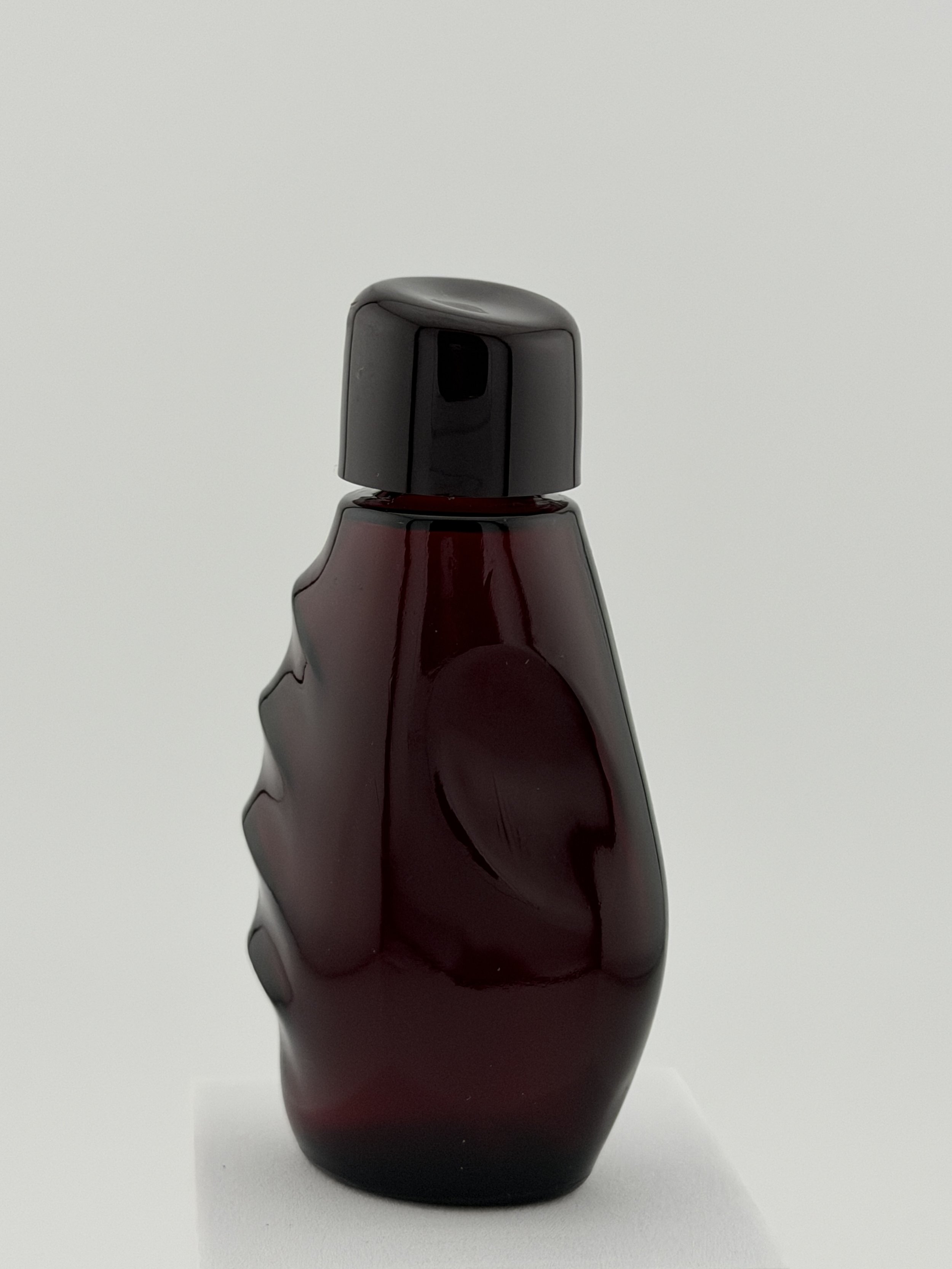 Halston-101-HAL0005-1.jpg
