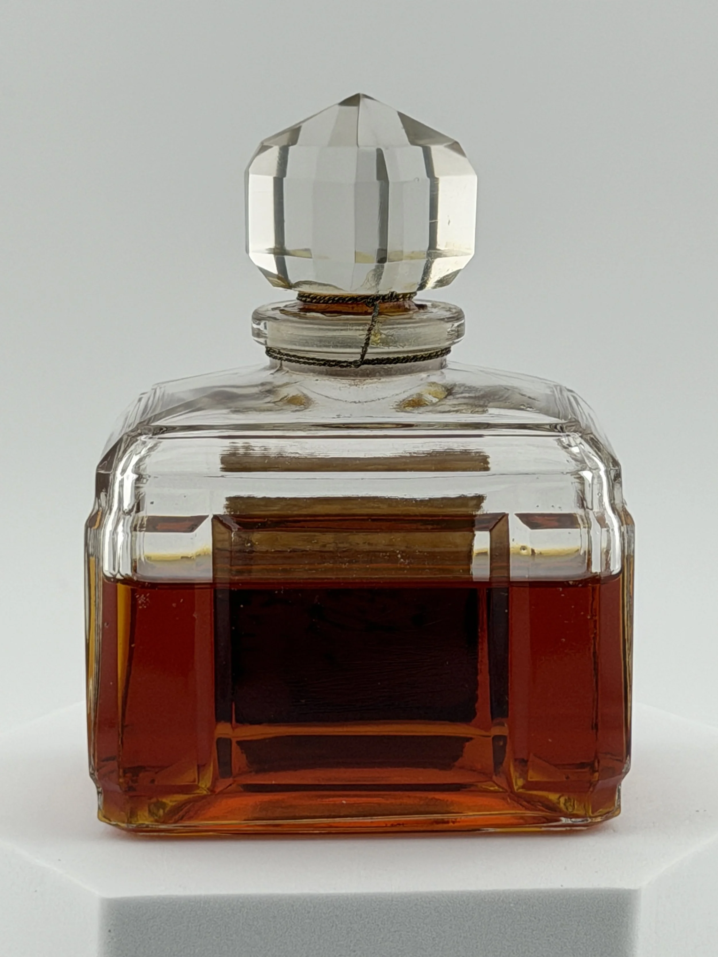 Bellodgia-Caron-Vintage-90ml-3.jpg