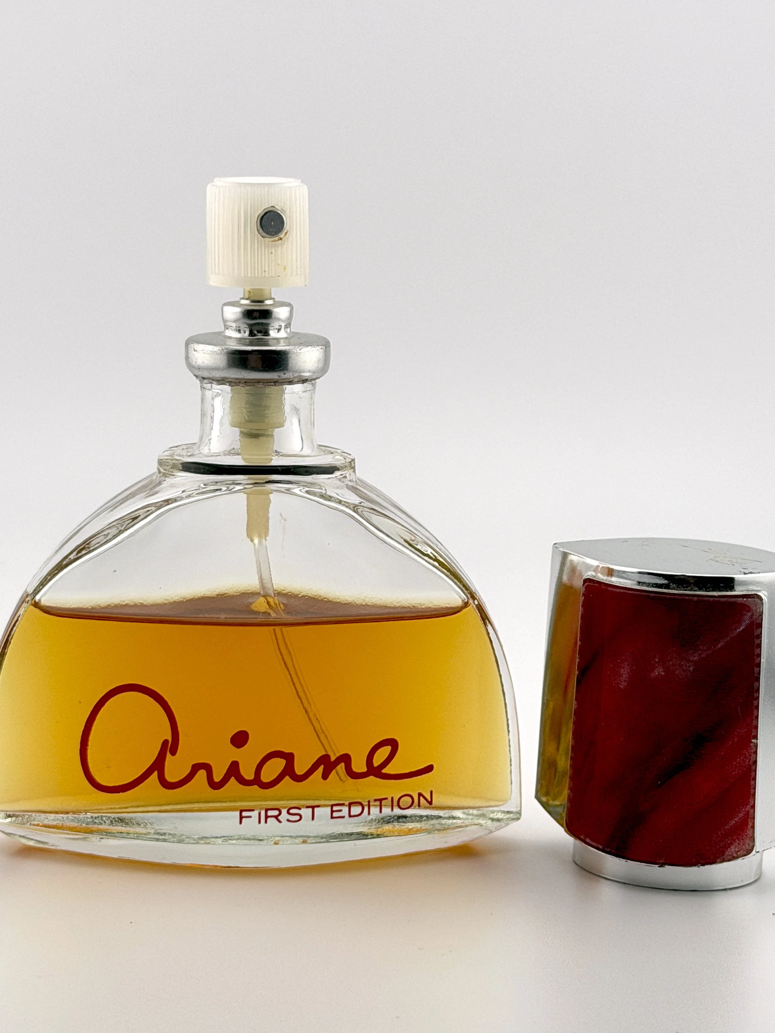 Avon-Ariane-AVO0010-2.JPG