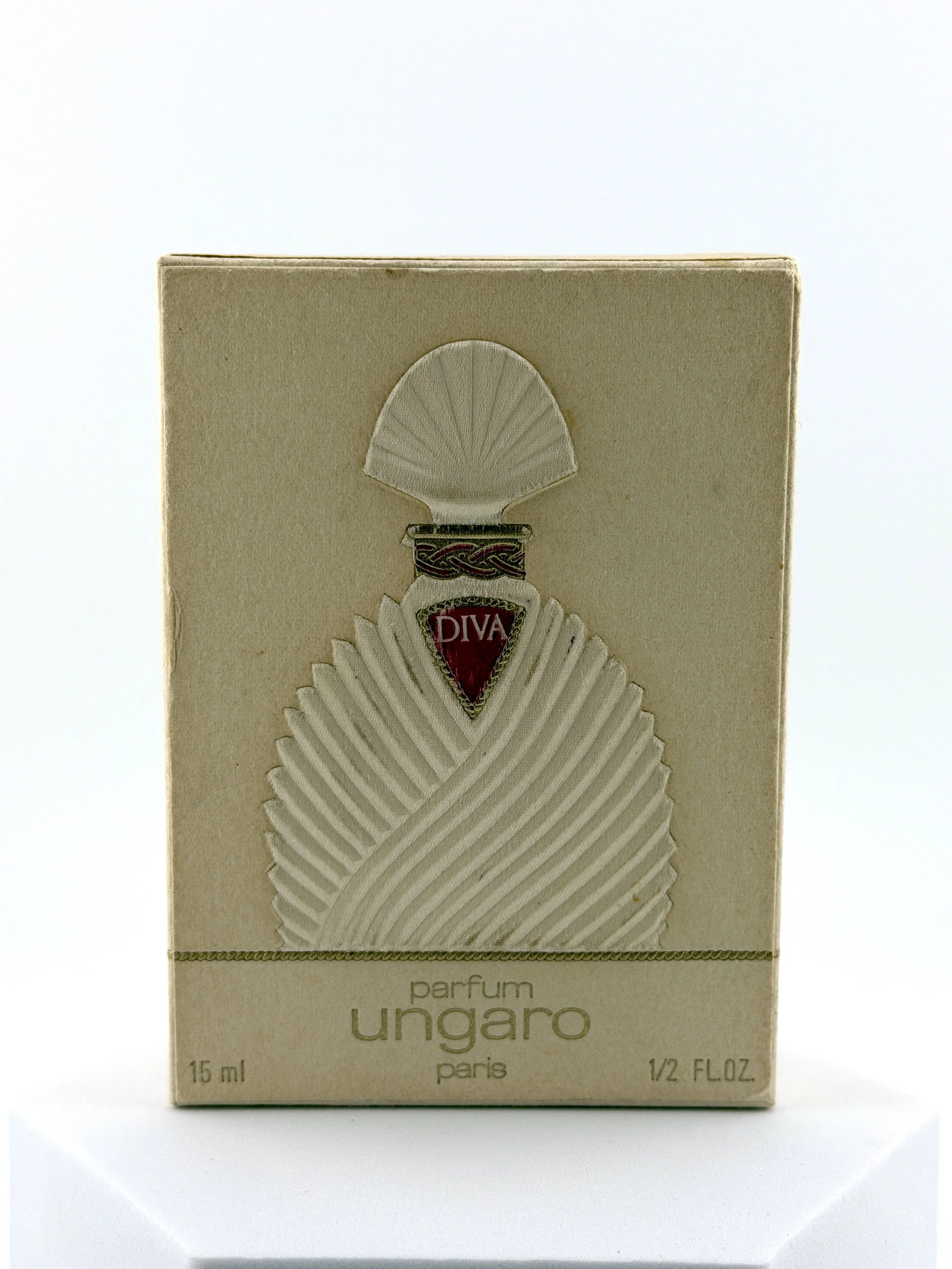 Emanuel-Ungaro-Diva-UNG0001-1.JPG