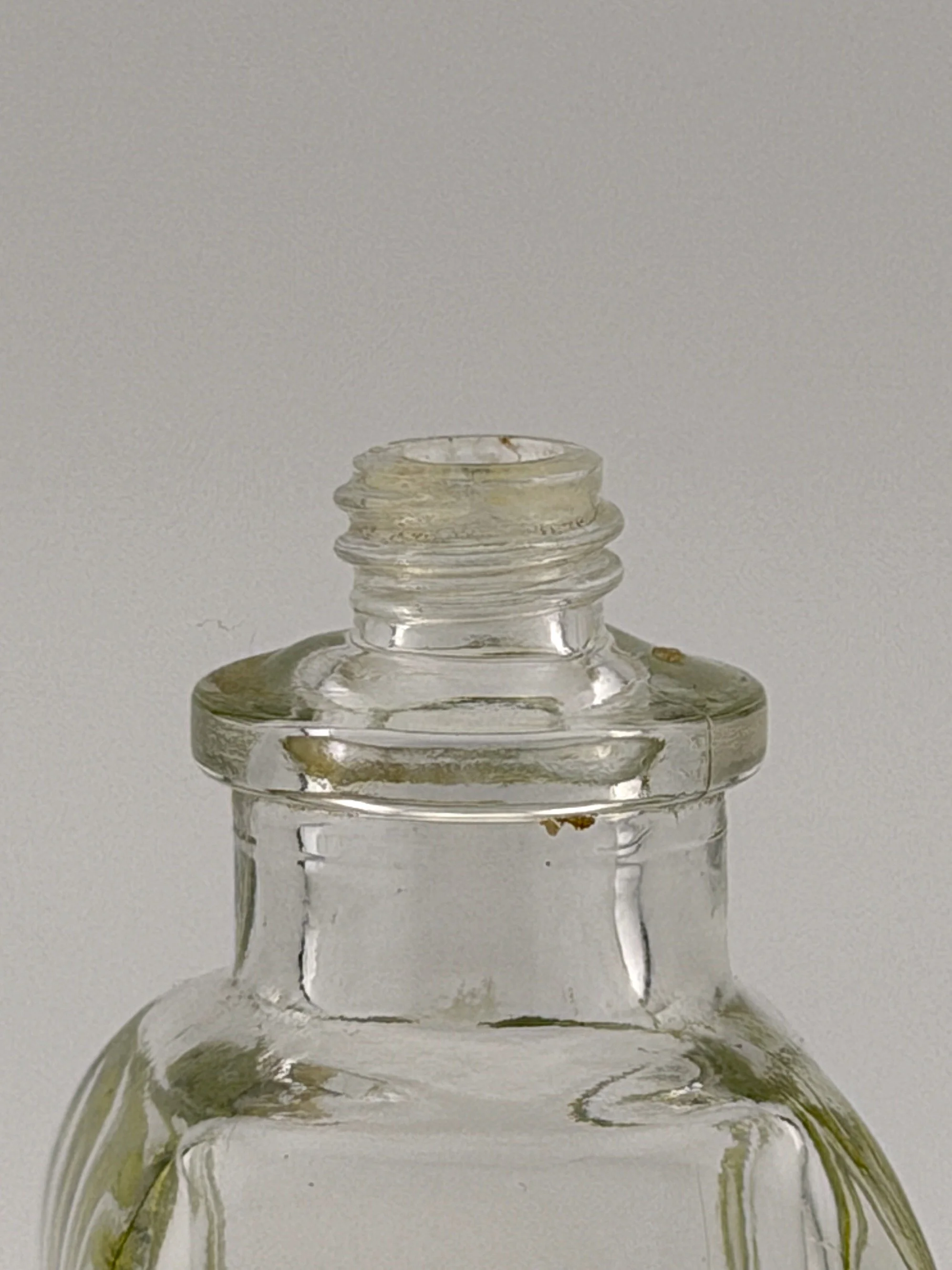 Musk-Houbigant-HOU0001-4.jpg