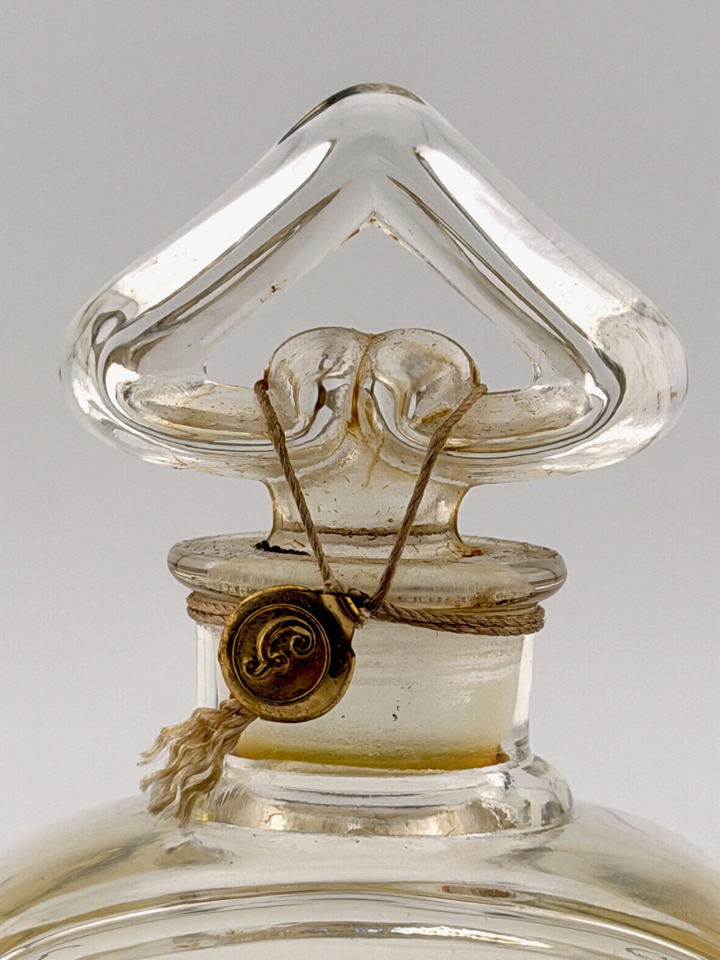Guerlain-Mitsouko-GUE0004-3.jpg