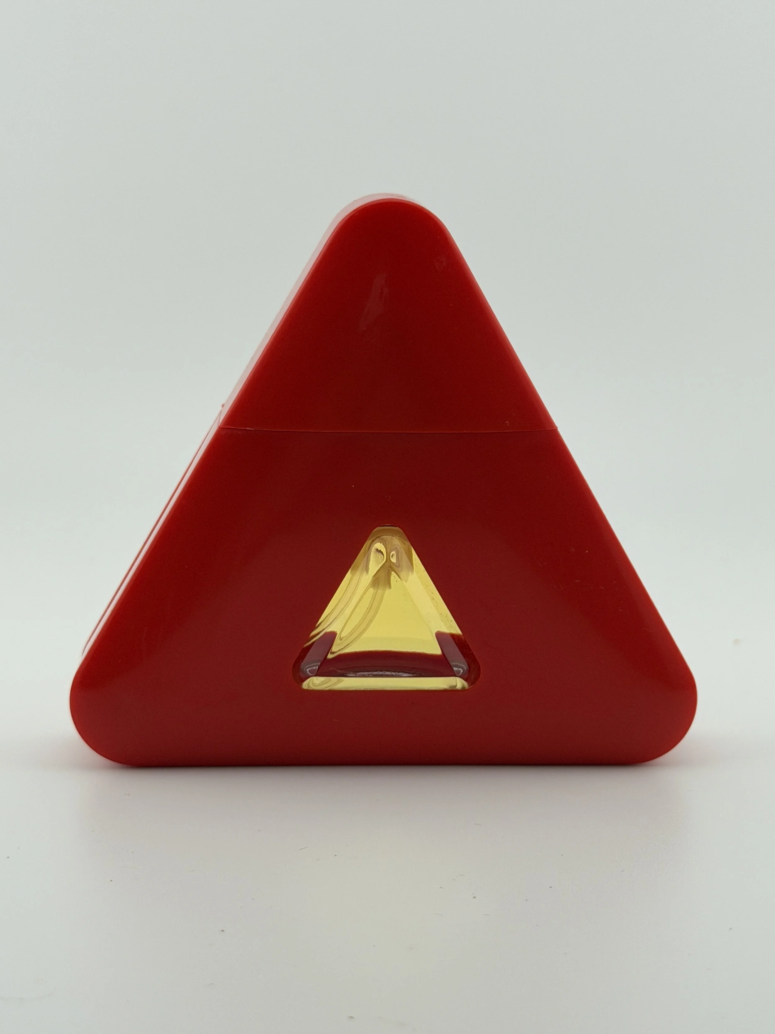 Liz-Claiborne-Triangle-Red-LIZ0004-1.jpg