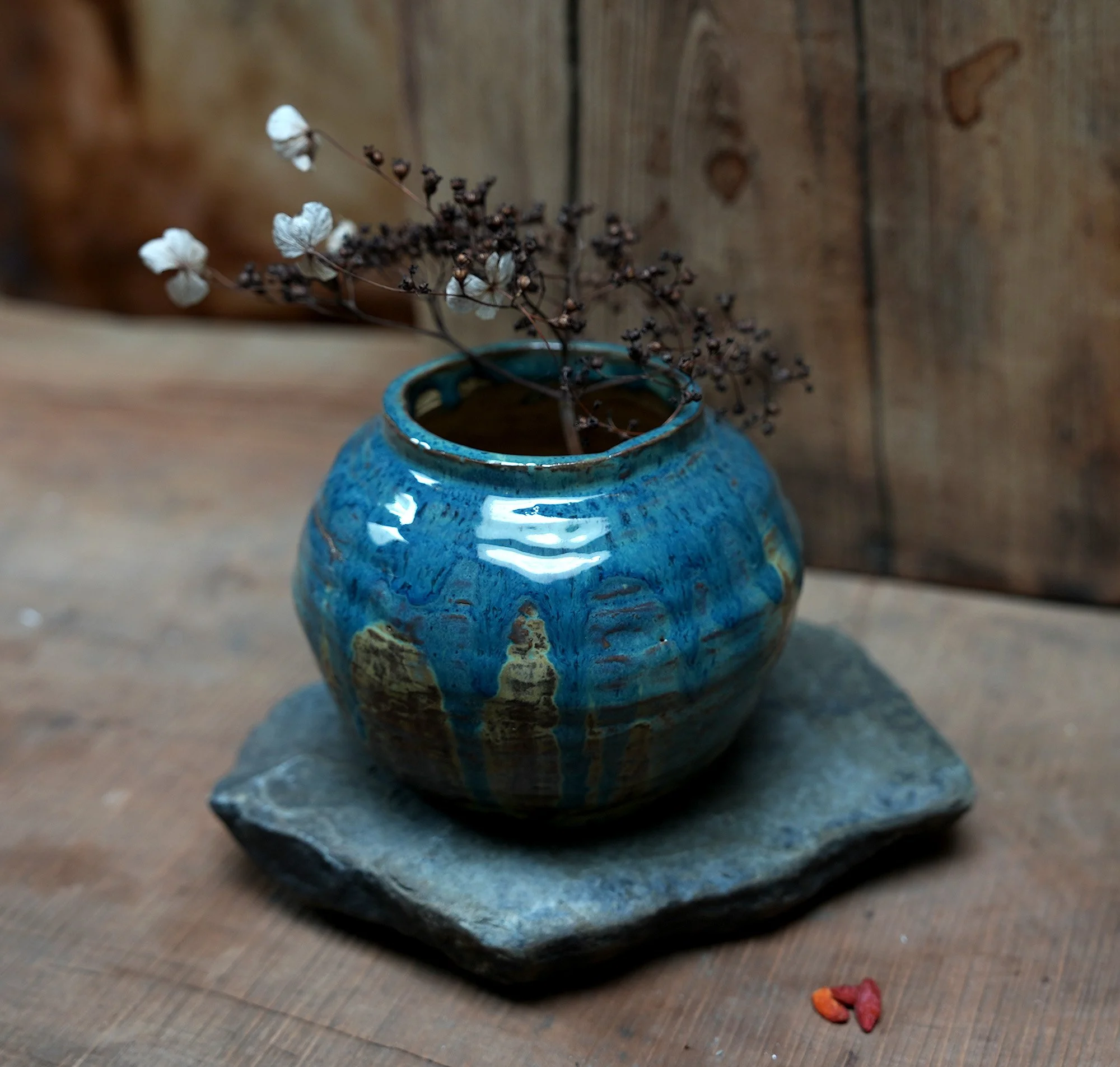 Vase1.JPG