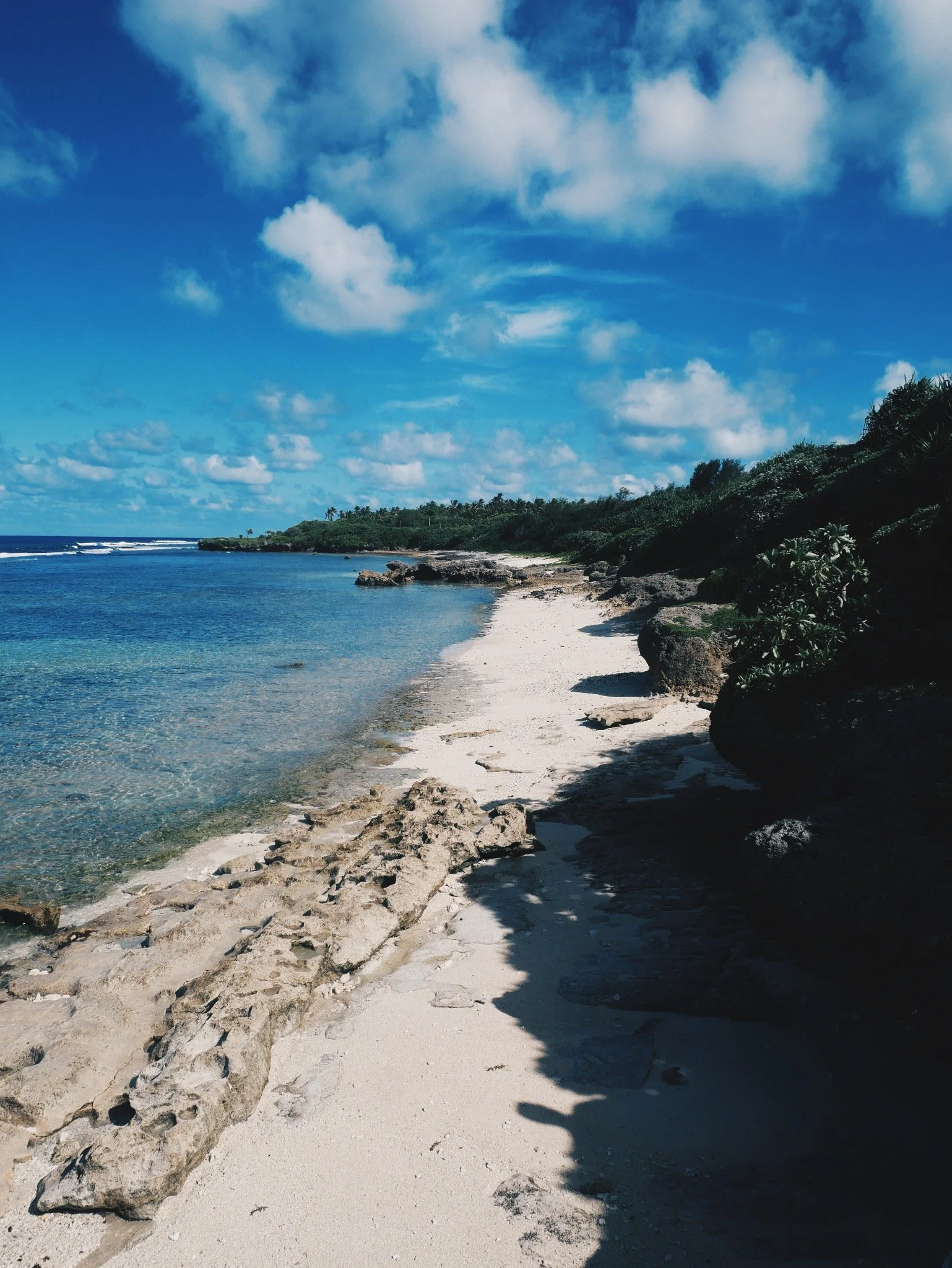 To access this beach you have to cross a cemetery 