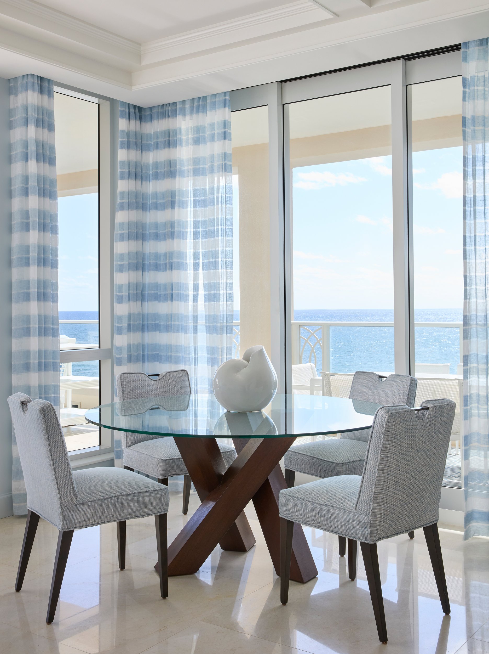 brady-design-gulfstream-penthouse-breakfast-room-ocean-view.jpg