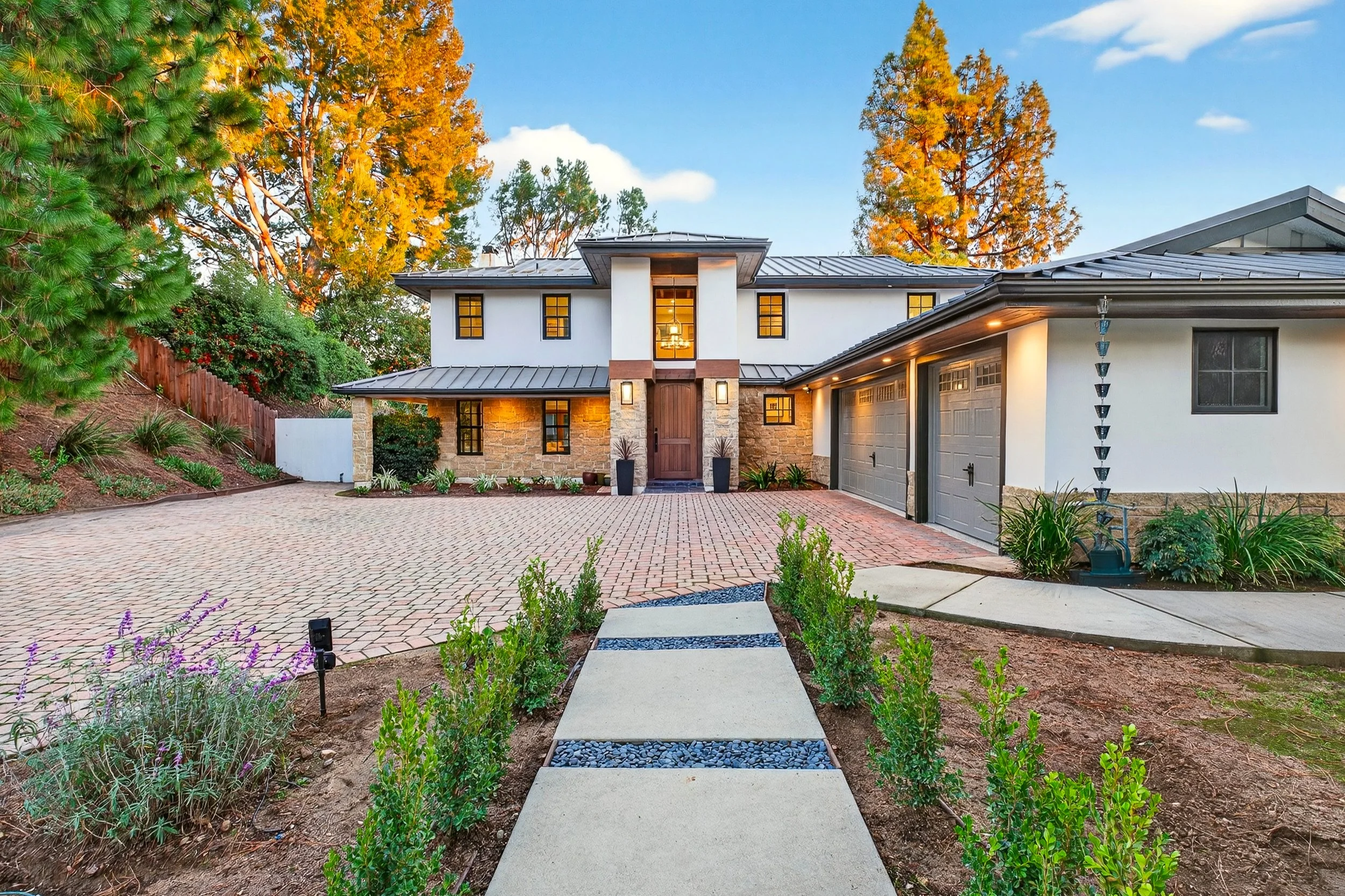 Luxury home in Arcadia, California home photographed by Mike Fujie