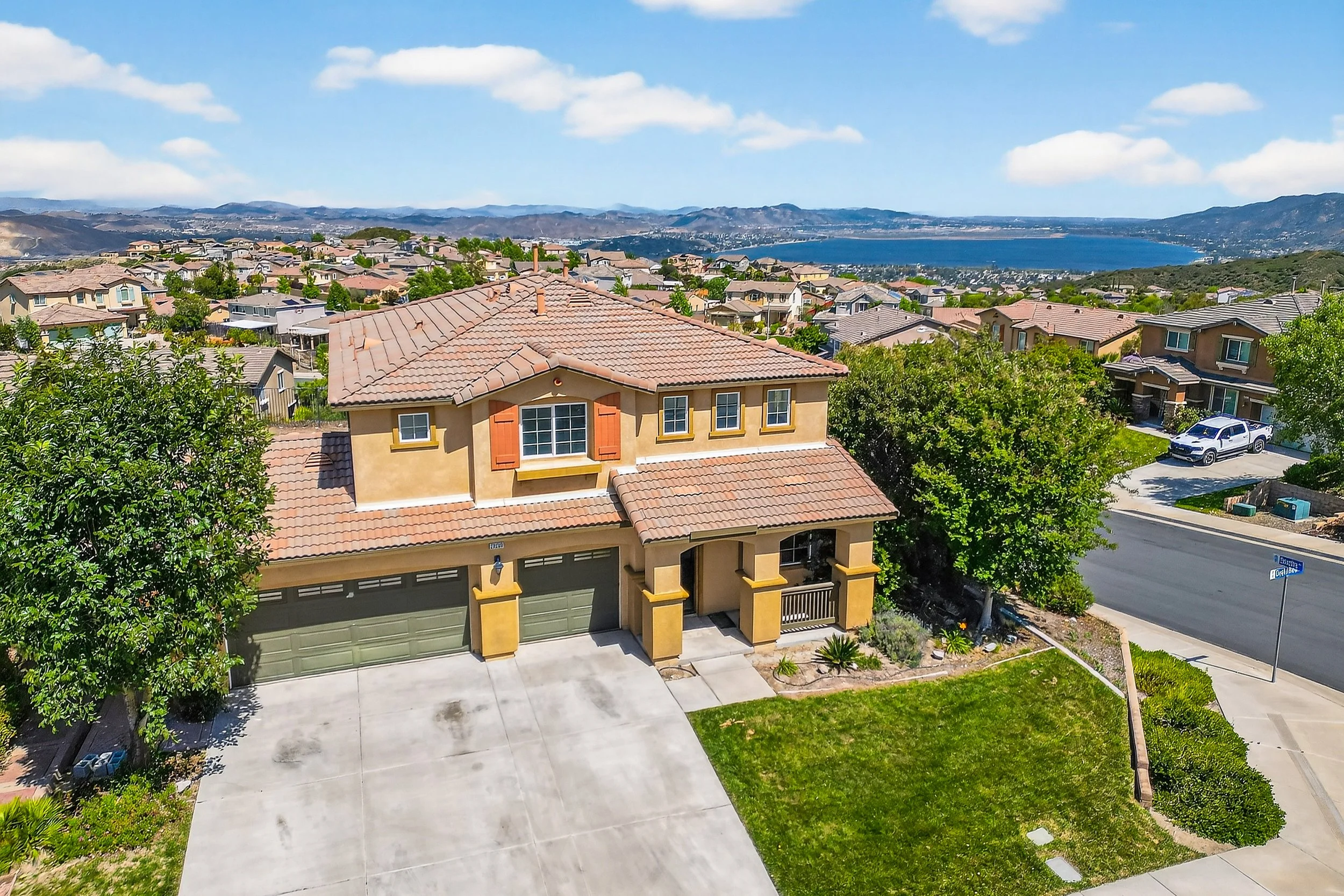 Contemporary home with lake view in Lake Elsinore, California home photographed by Mike Fujie