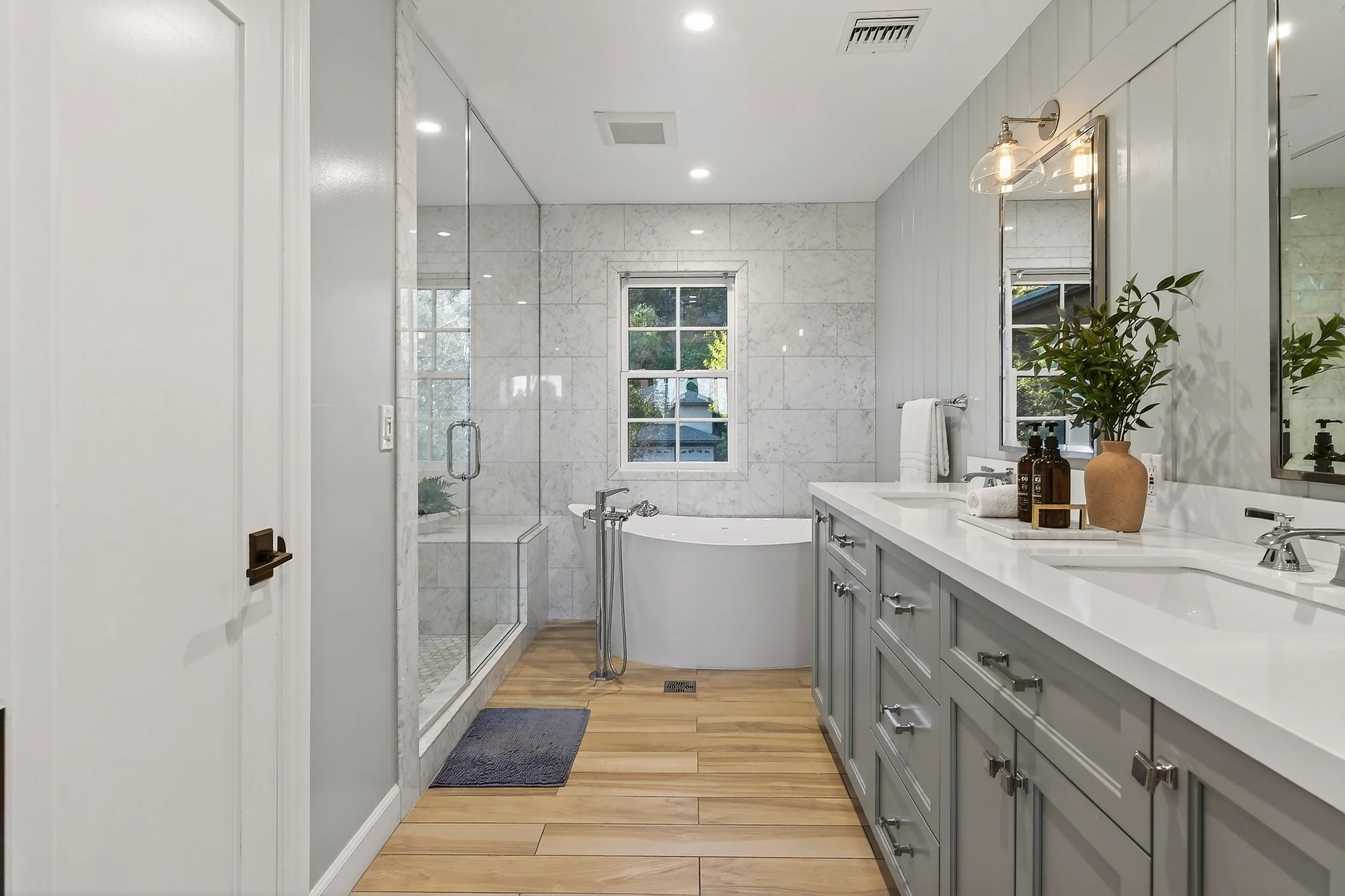 Contemporary master ensuite in an Arcadia, California luxury home photographed by Mike Fujie