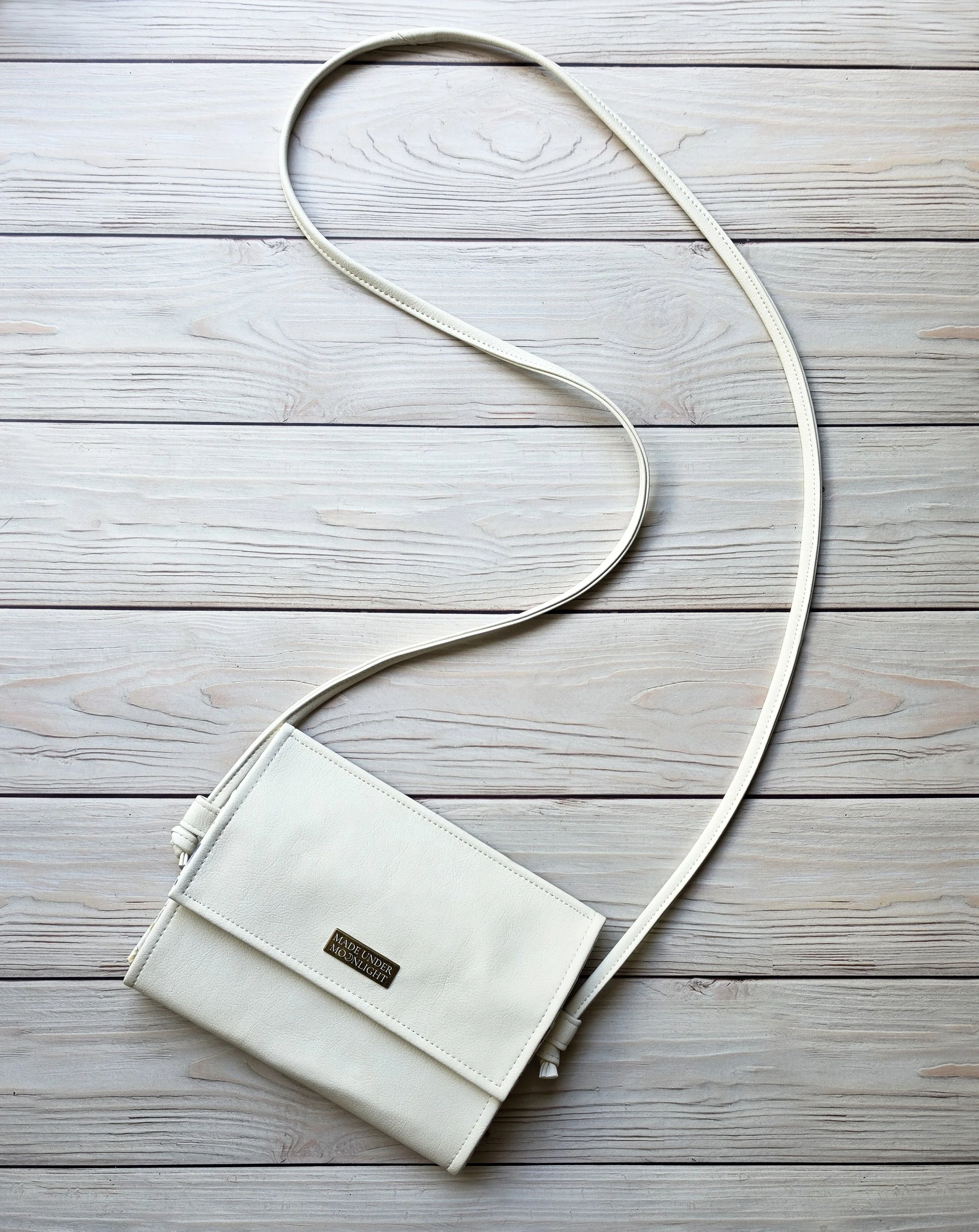 Nova Clutch Crossbody Purse - Ivory