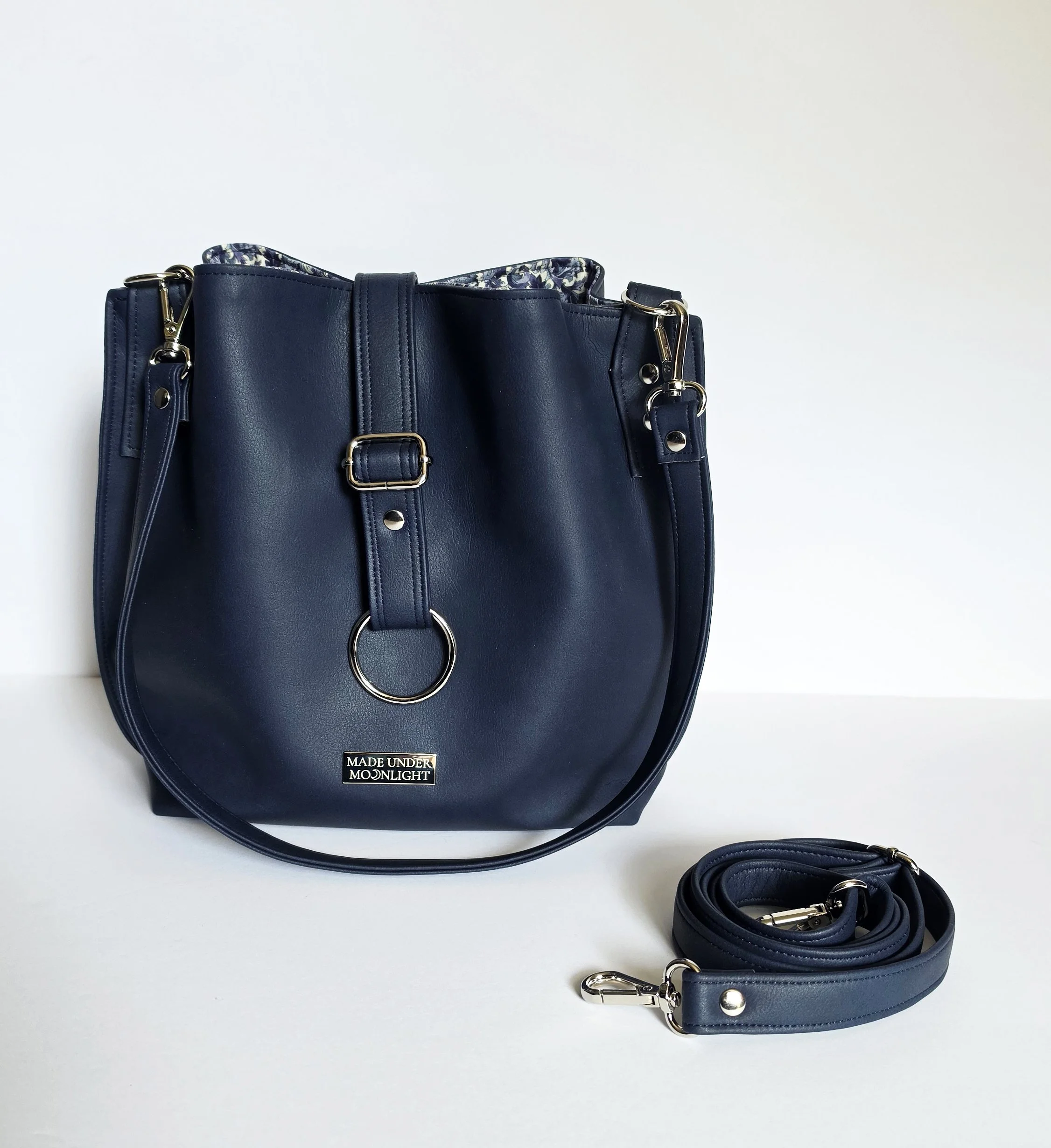 Luna Handbag - Navy Blue