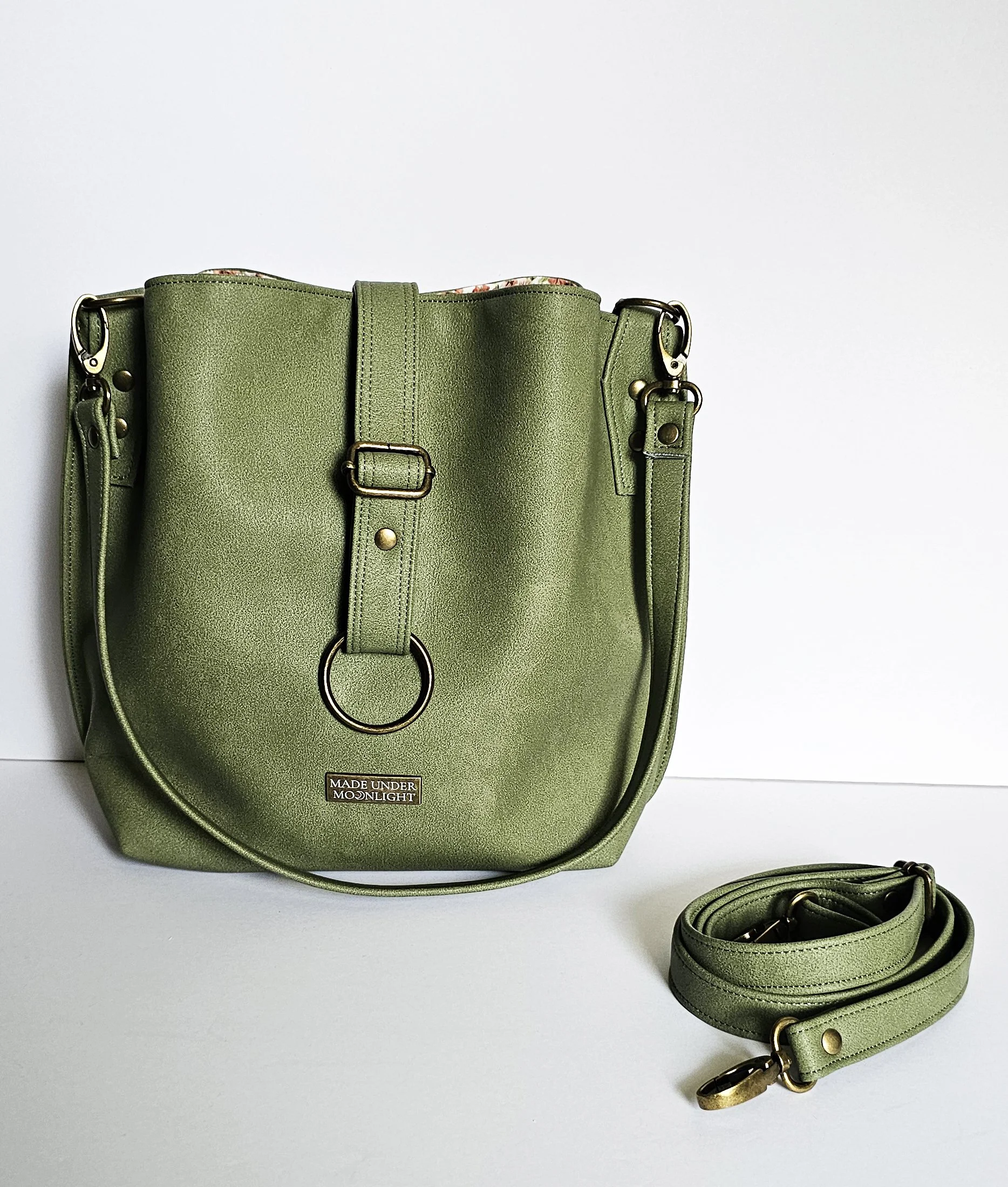 Luna Handbag - Artichoke