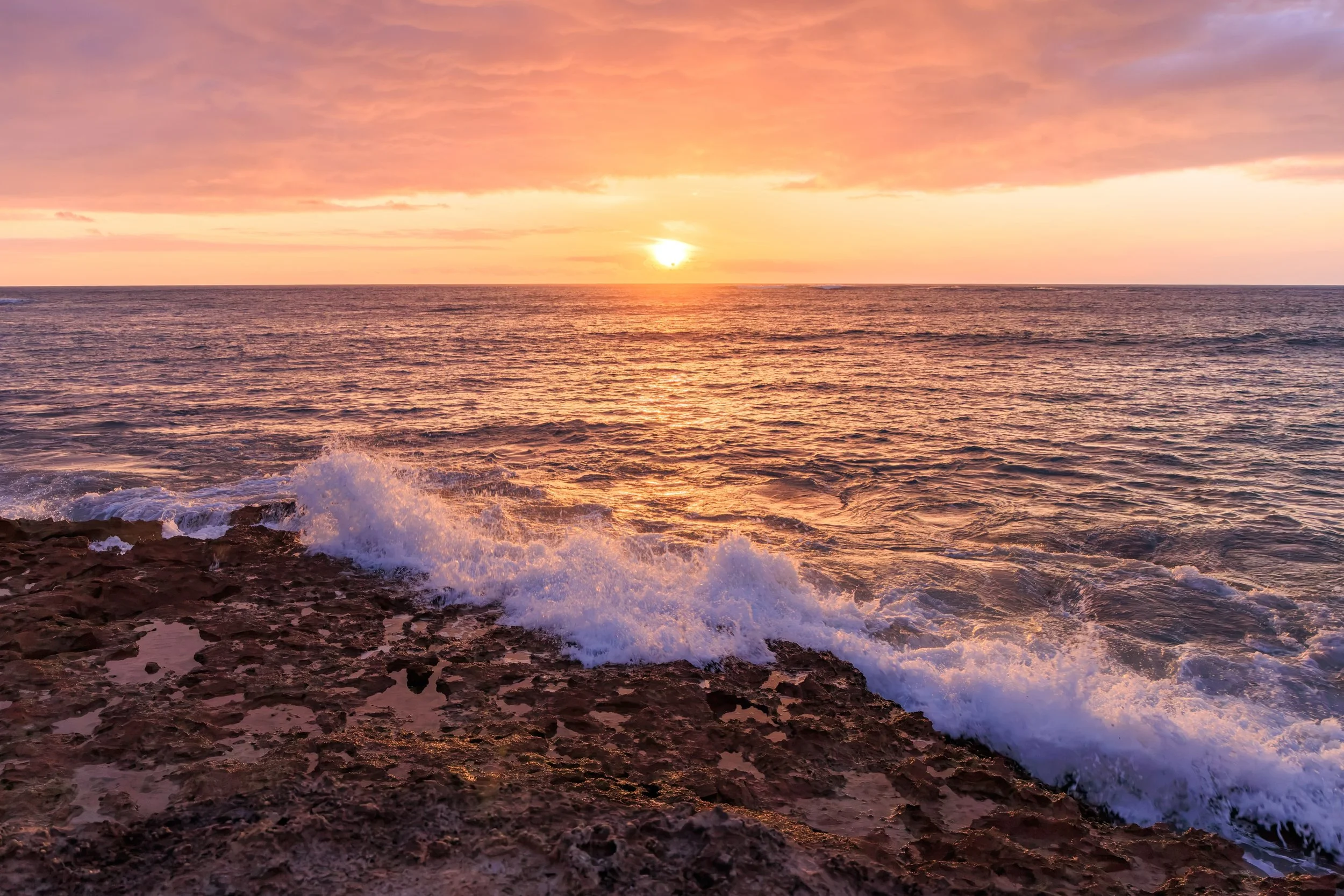 Ah, South Australian sunsets never disappoint! 

Yorke Peninsula - Sunset - Ocean